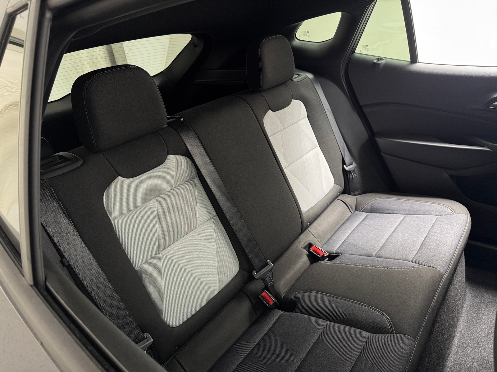 Thumbnail: 2025 Chevrolet Trax - 6