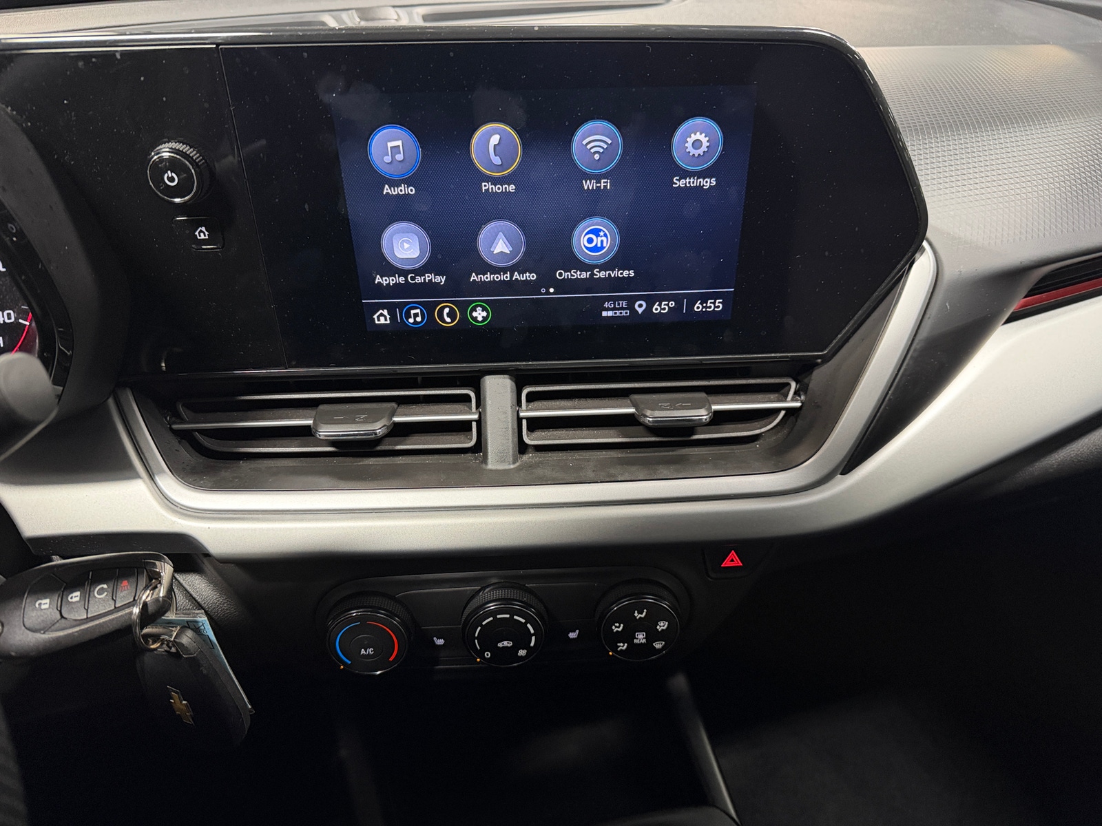 Thumbnail: 2025 Chevrolet Trax - 4
