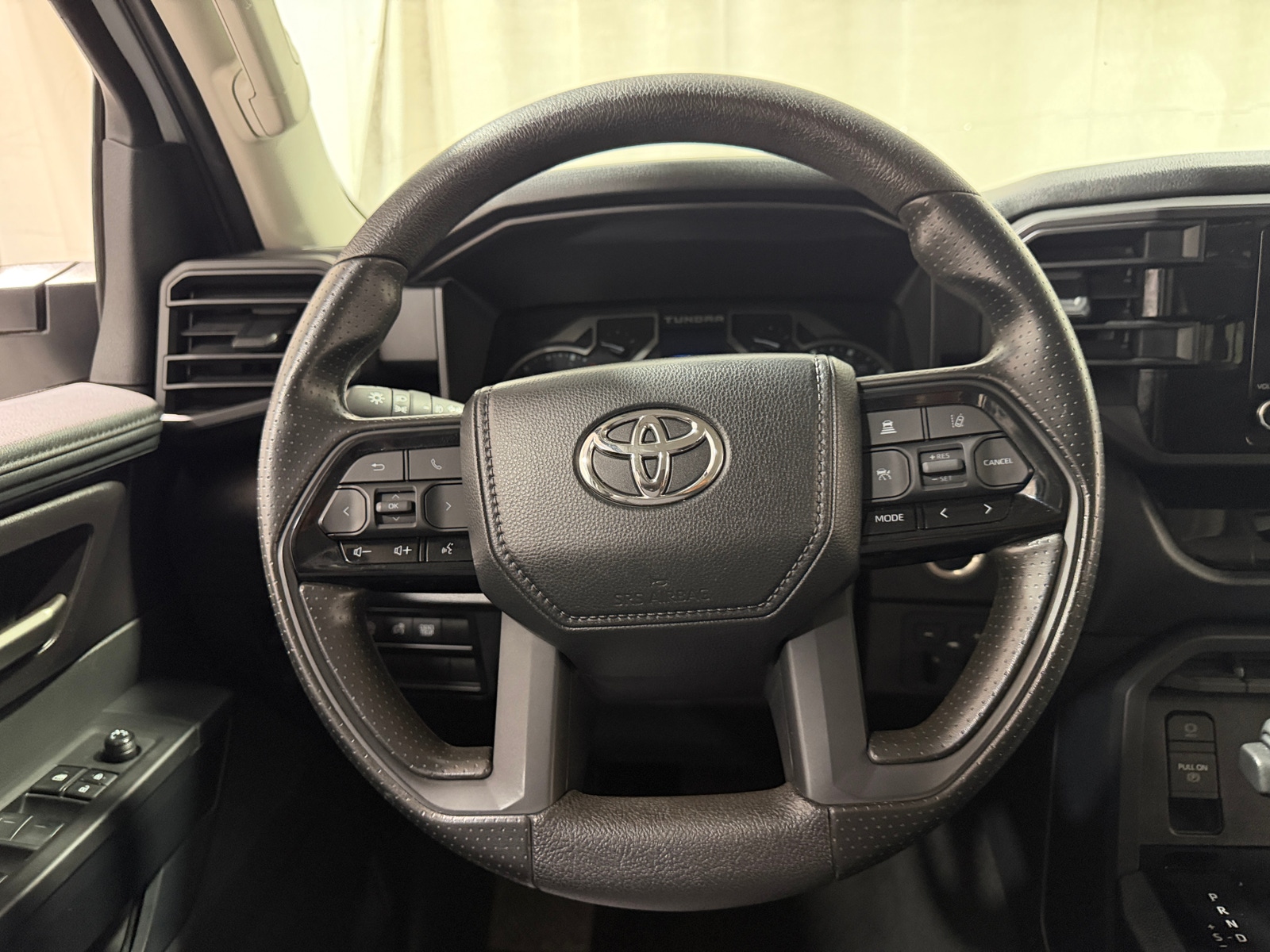 Thumbnail: 2024 Toyota Tundra - 5