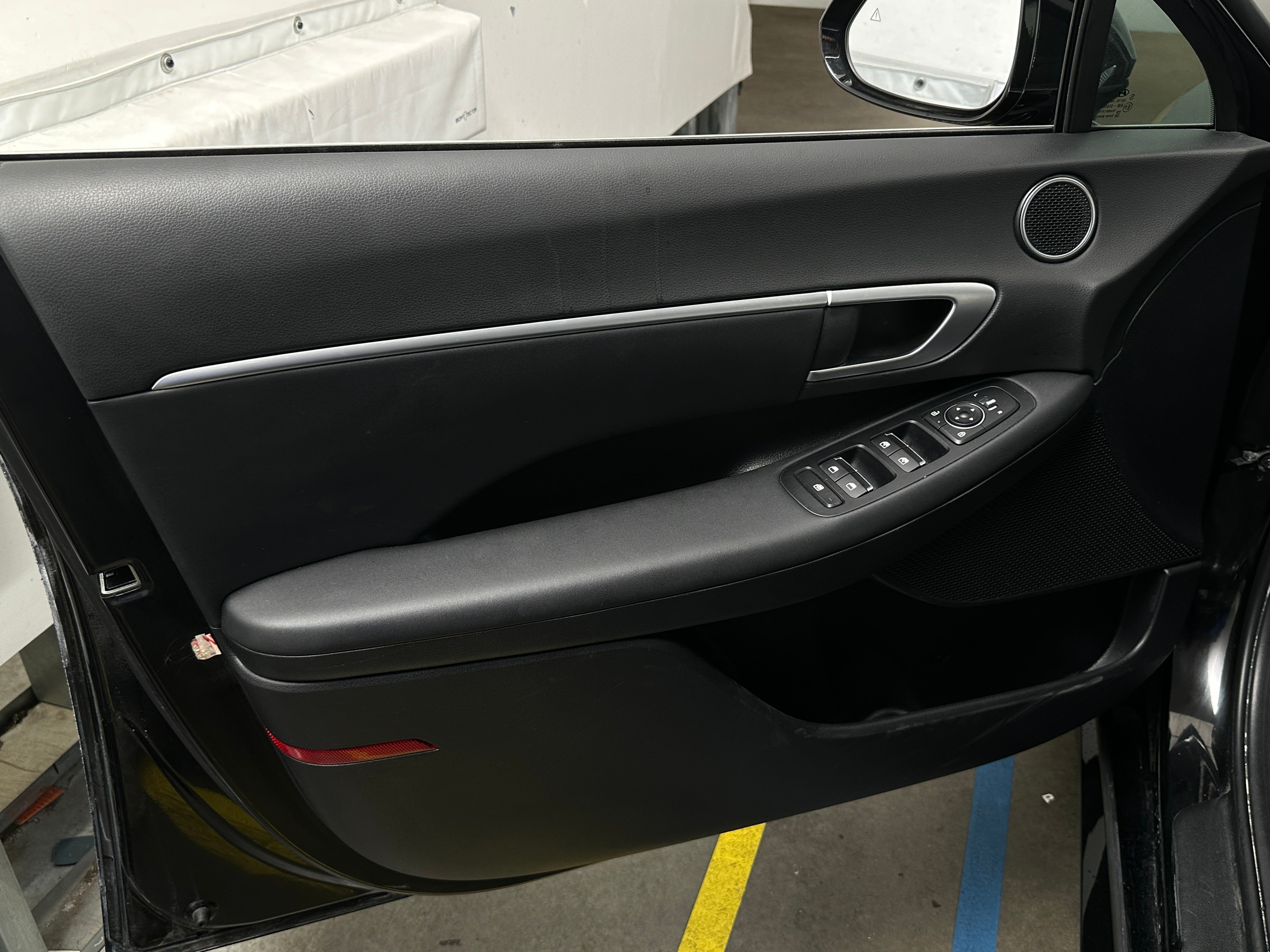 2025 Hyundai Sonata Hybrid