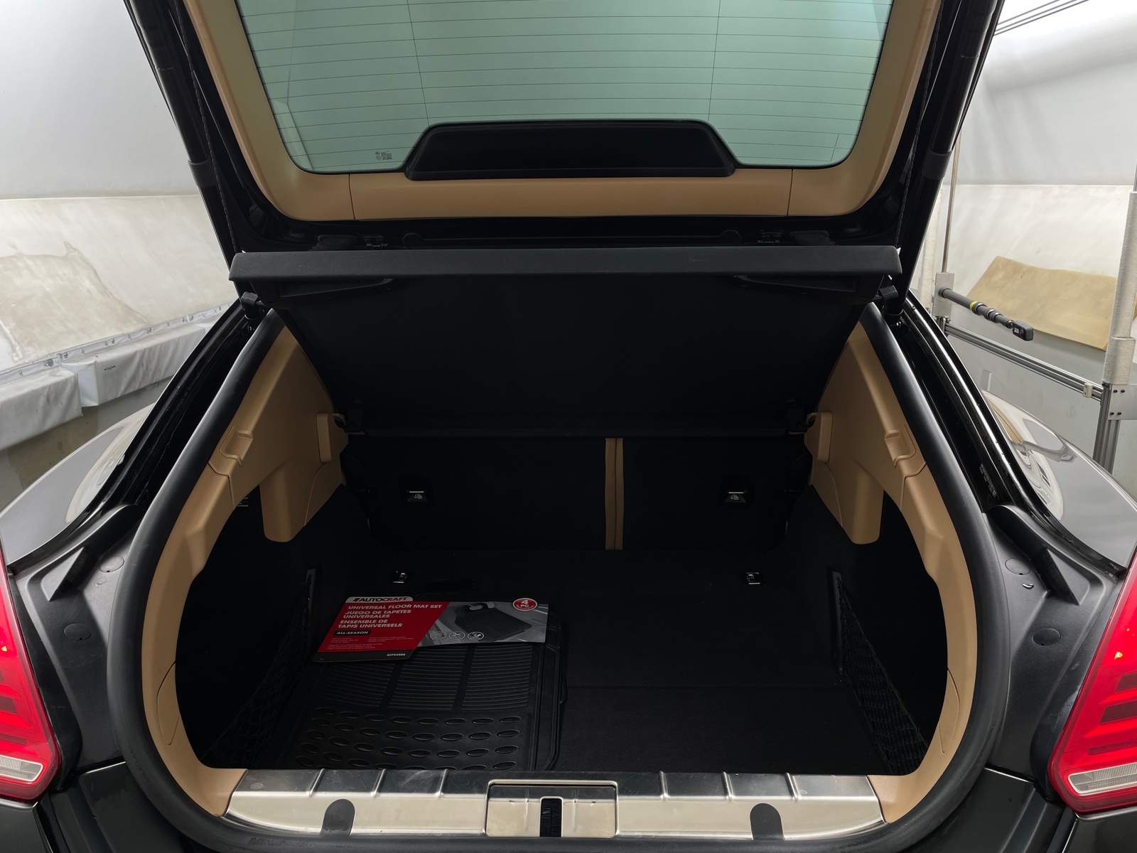 Thumbnail: 2016 Porsche Panamera - 7