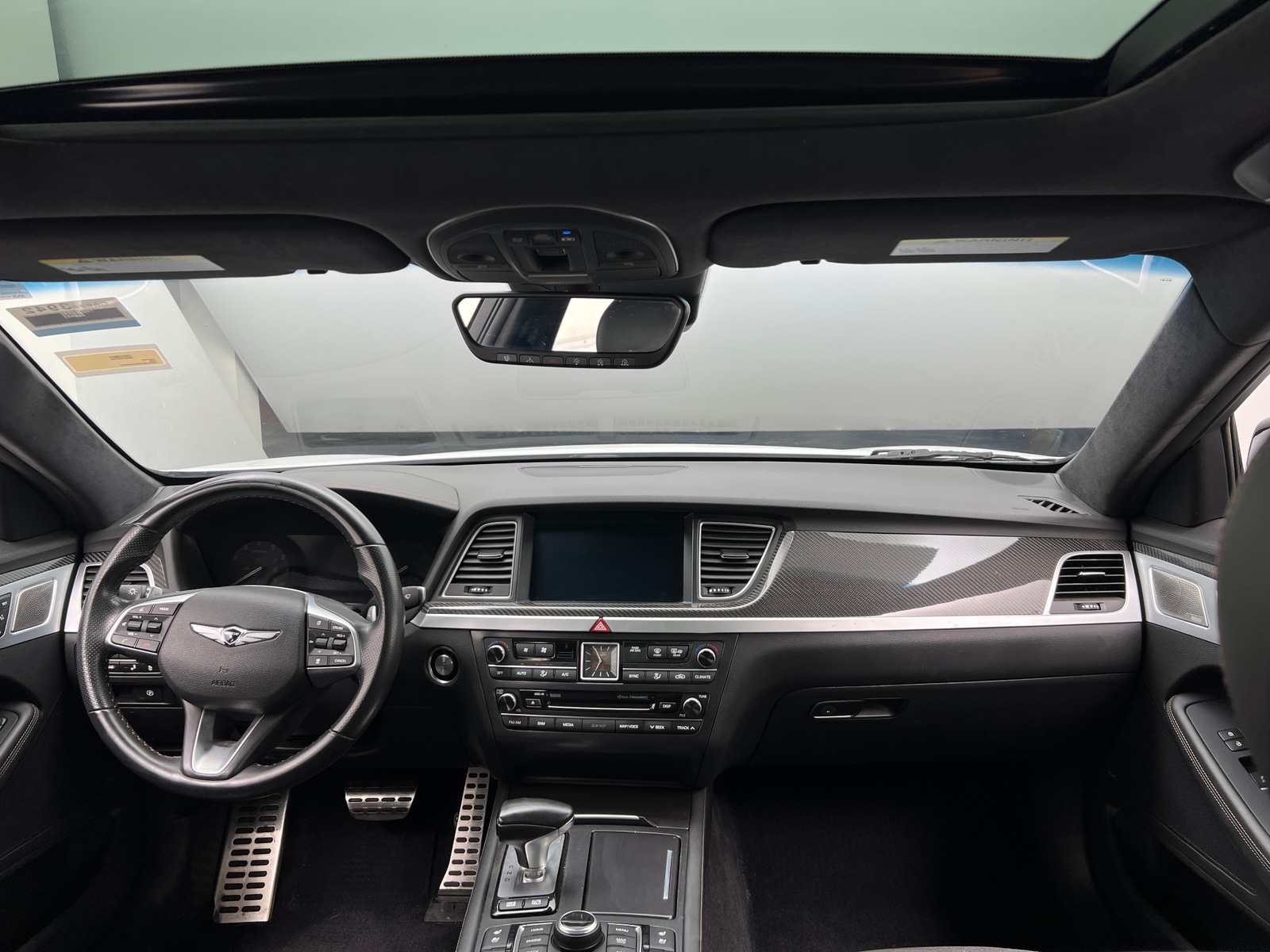 Thumbnail: 2018 Genesis G80 - 2