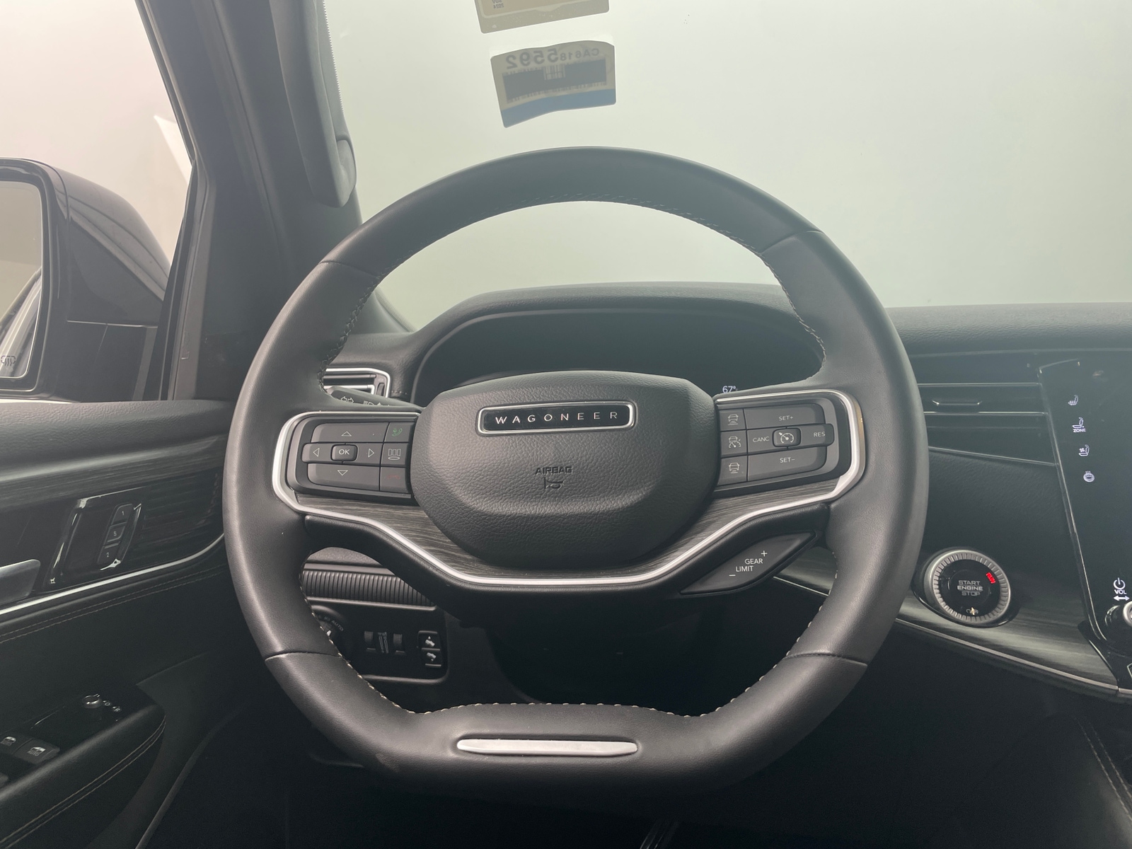 Thumbnail: 2024 Jeep Wagoneer - 4