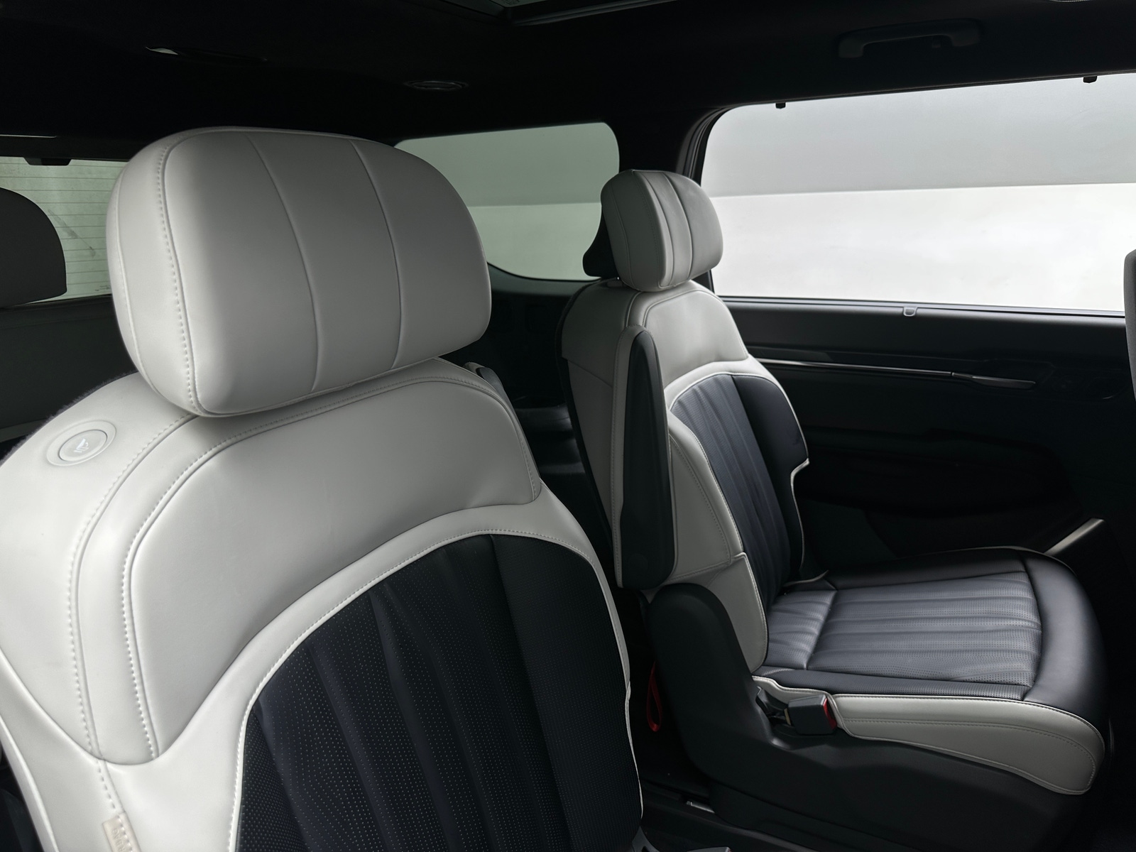 Thumbnail: 2024 Kia EV9 - 5