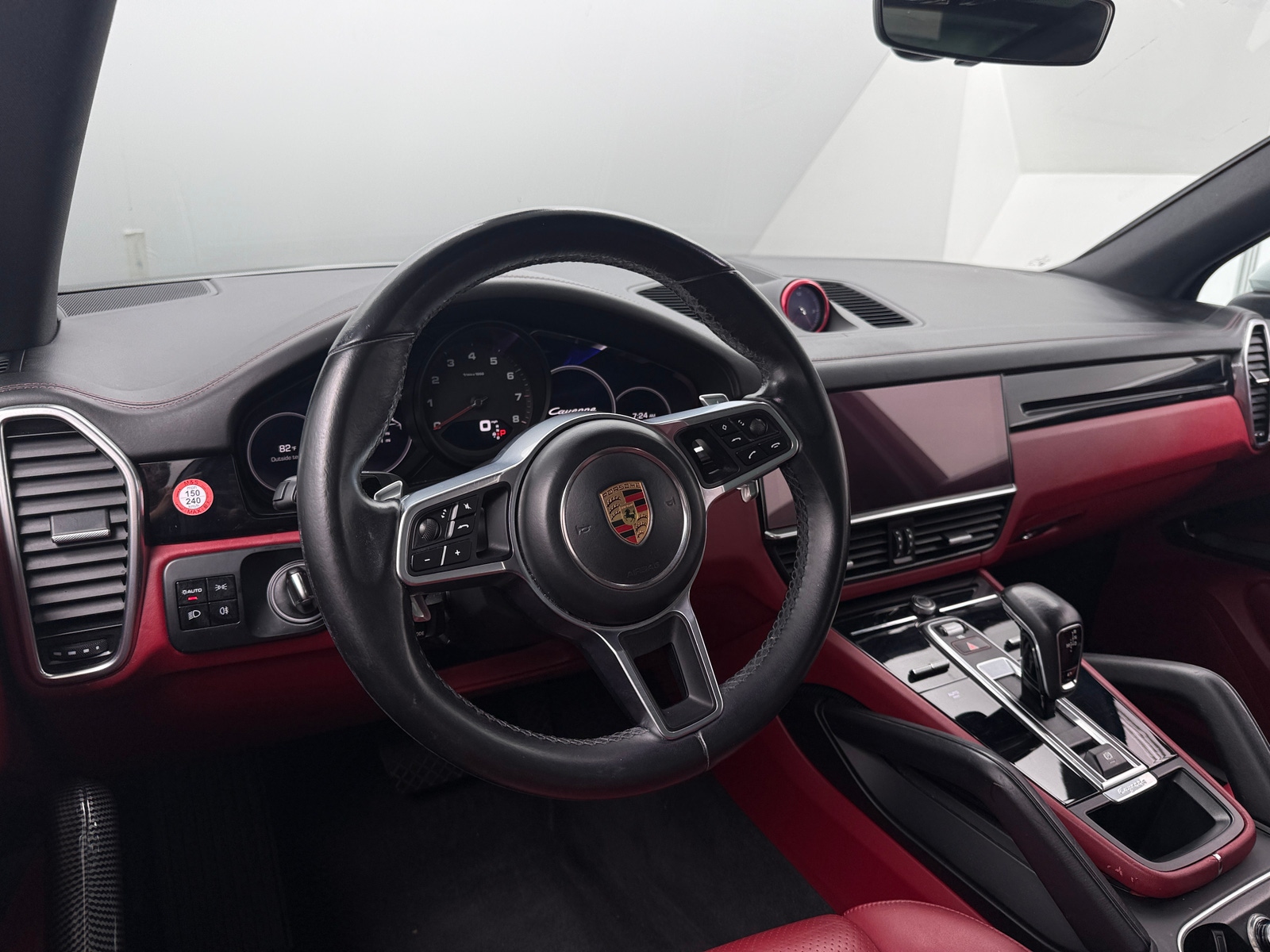 Thumbnail: 2021 Porsche Cayenne - 4