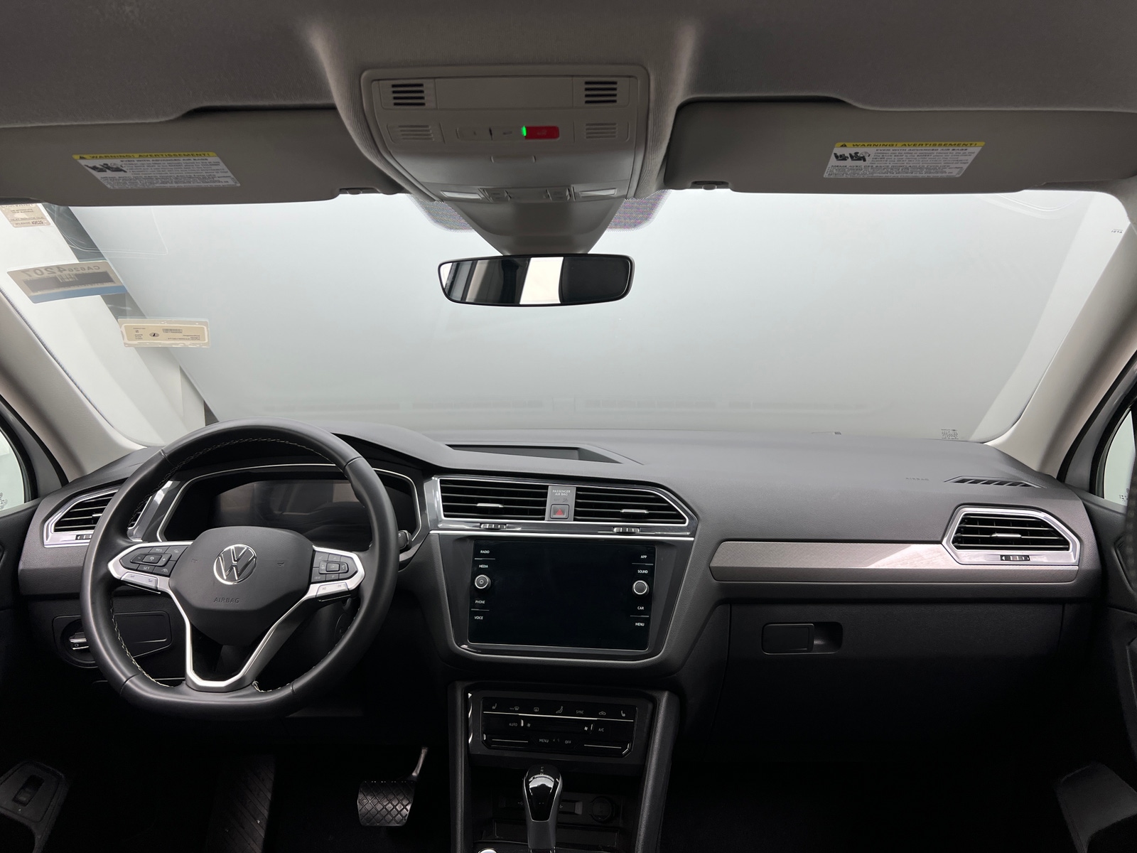 Thumbnail: 2024 Volkswagen Tiguan - 2