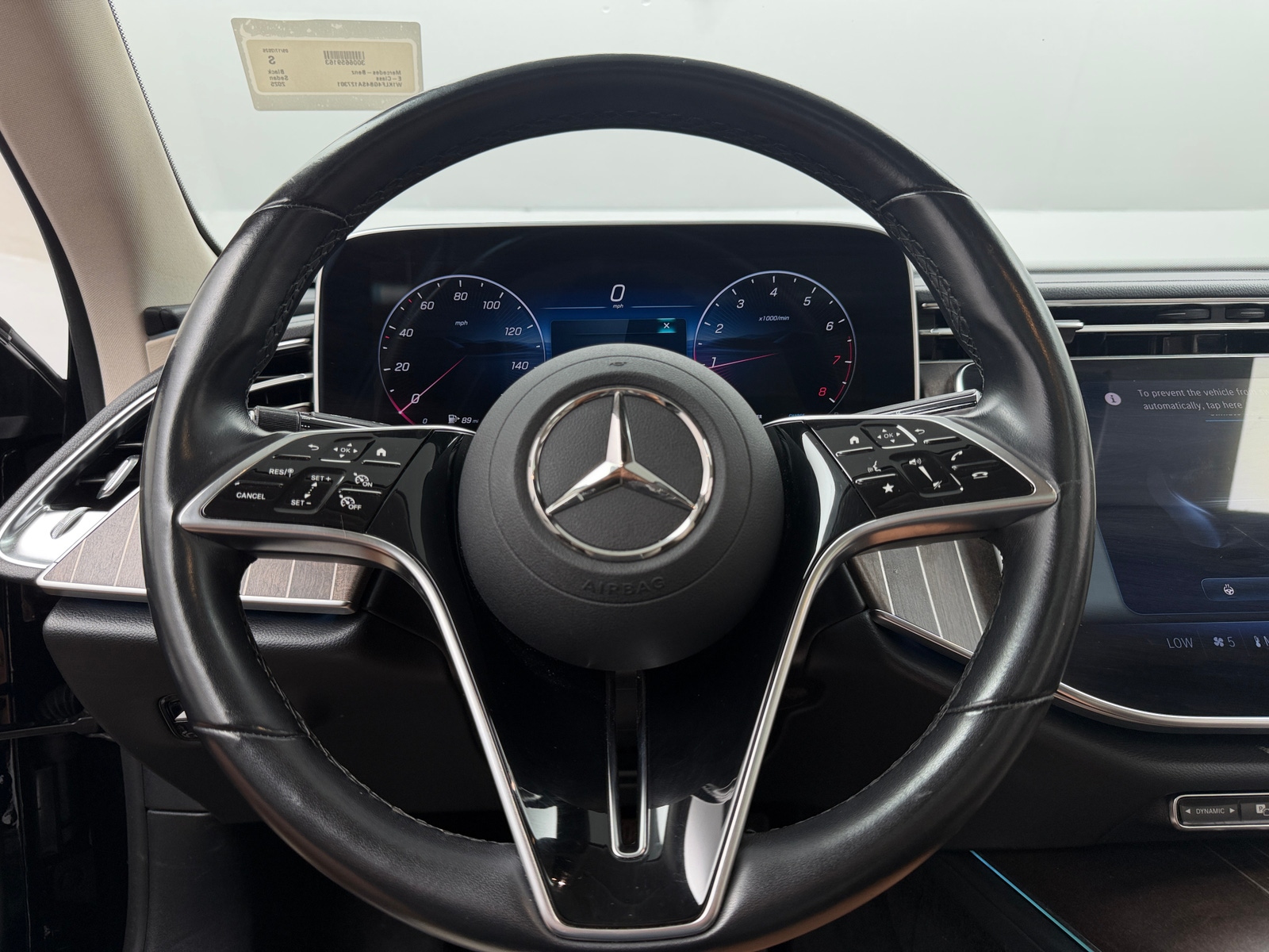 Thumbnail: 2025 Mercedes-Benz E-Class - 4