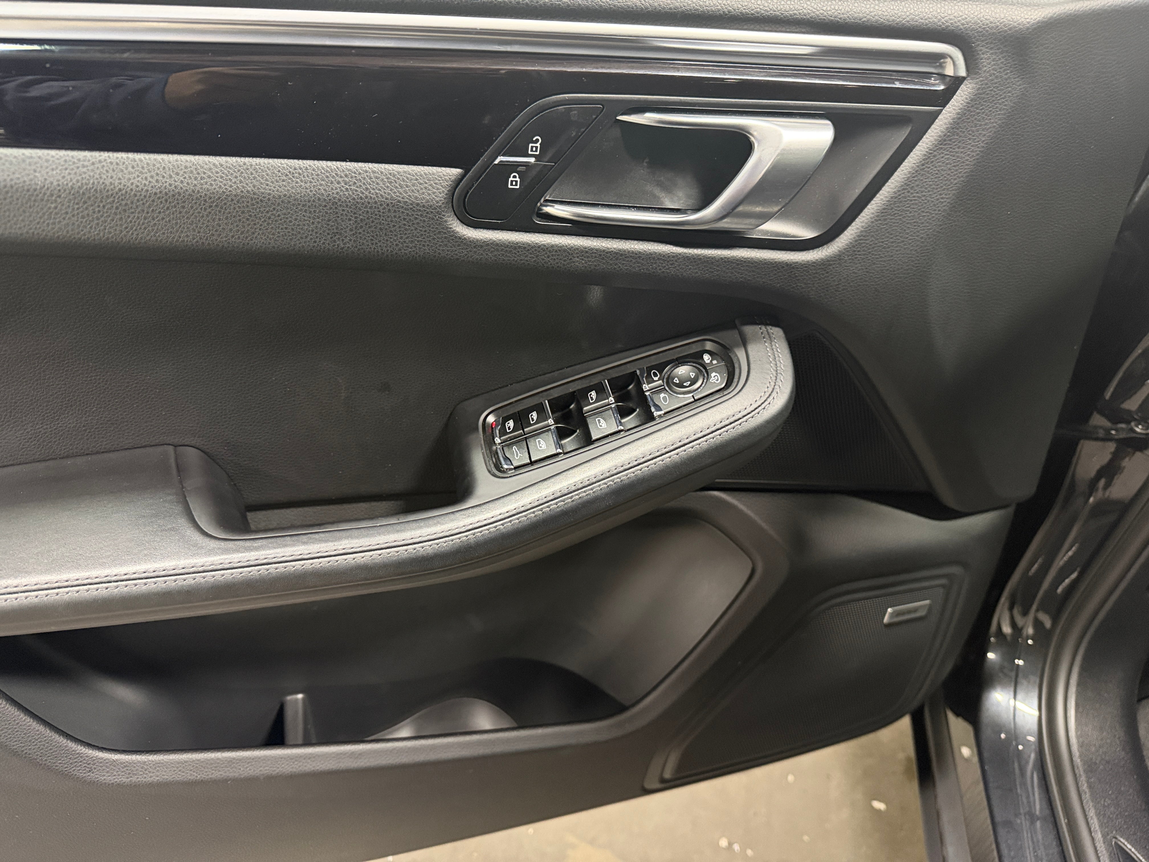 2021 Porsche Macan