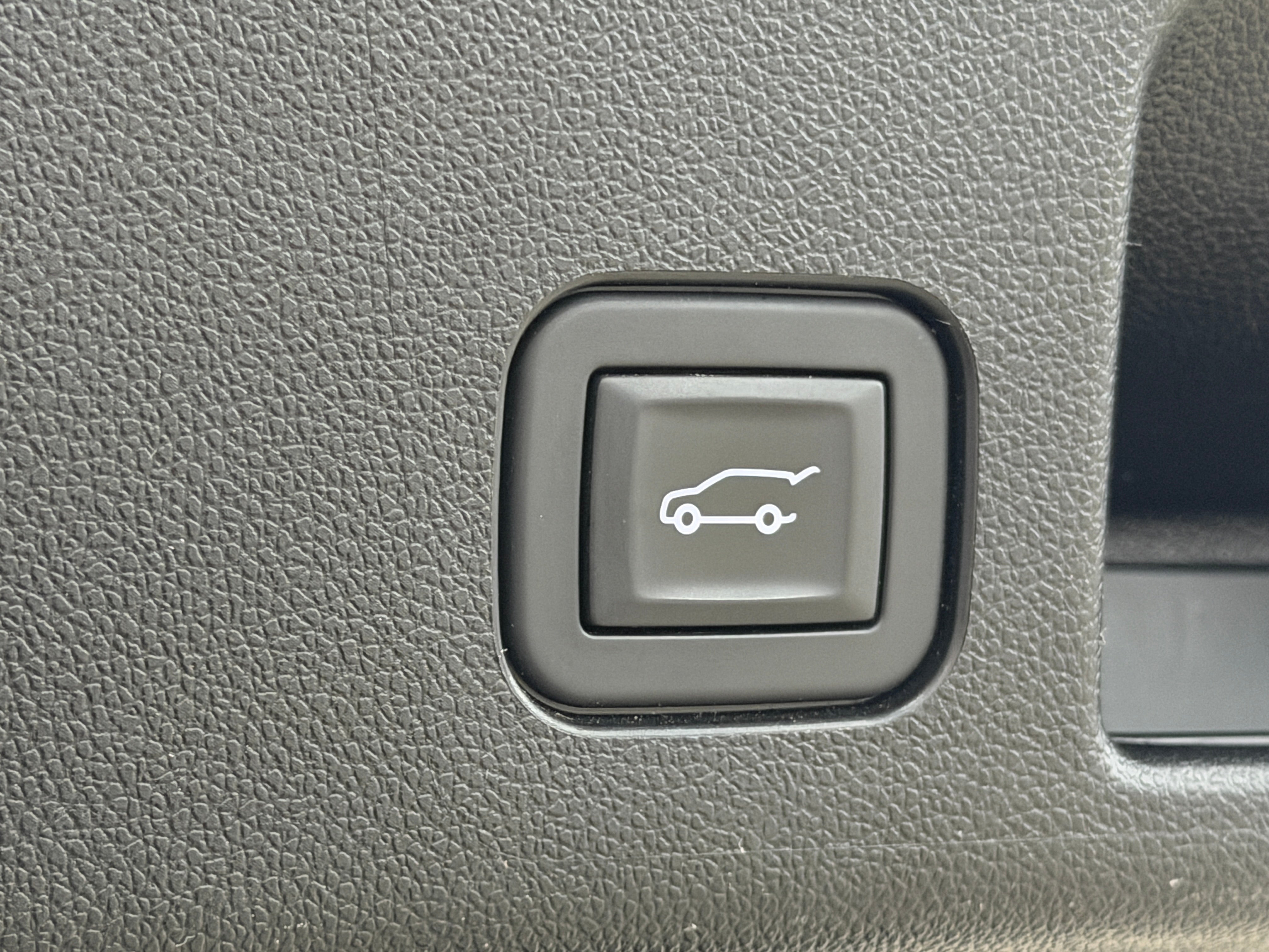 Used 2024 Chevrolet Equinox EV LT with VIN 3GN7DLRP4RS291006 for sale in Auburn, WA