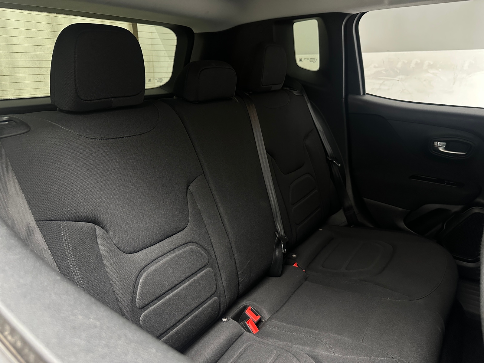 Thumbnail: 2019 Jeep Renegade - 6