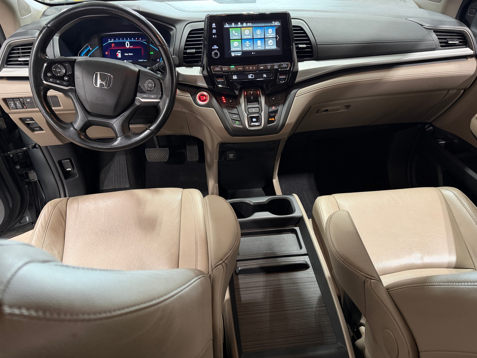 Thumbnail: 2018 Honda Odyssey - 3