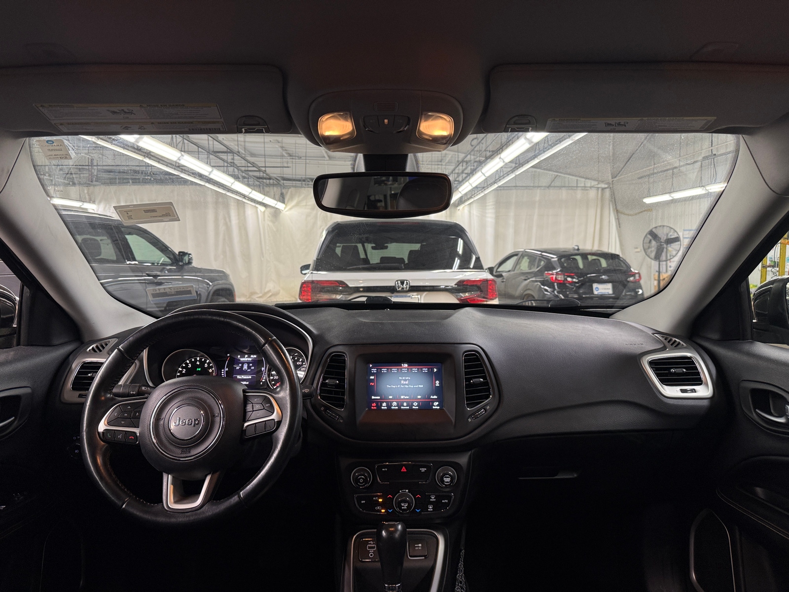 Thumbnail: 2019 Jeep Compass - 3