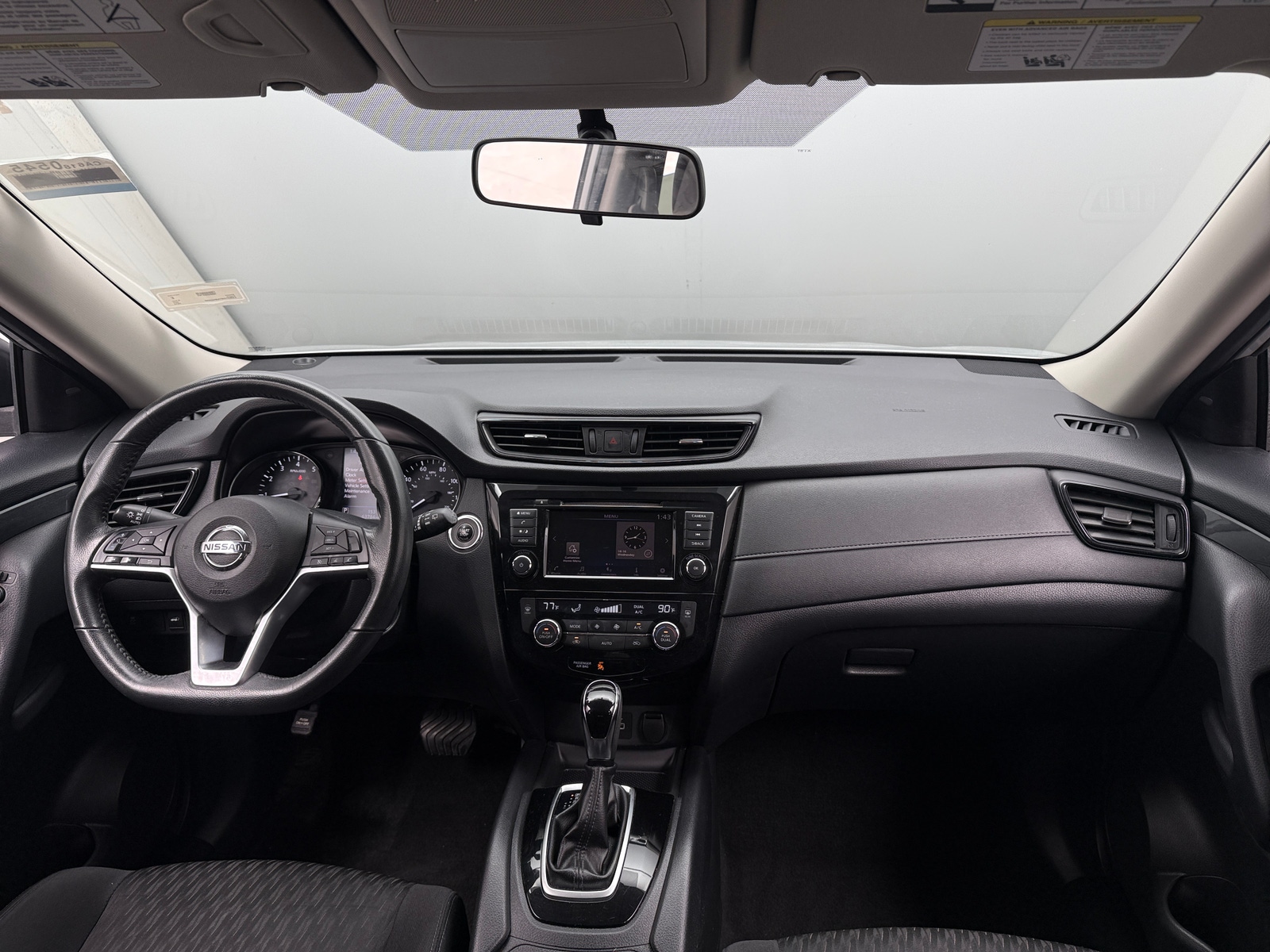 Thumbnail: 2018 Nissan Rogue - 3