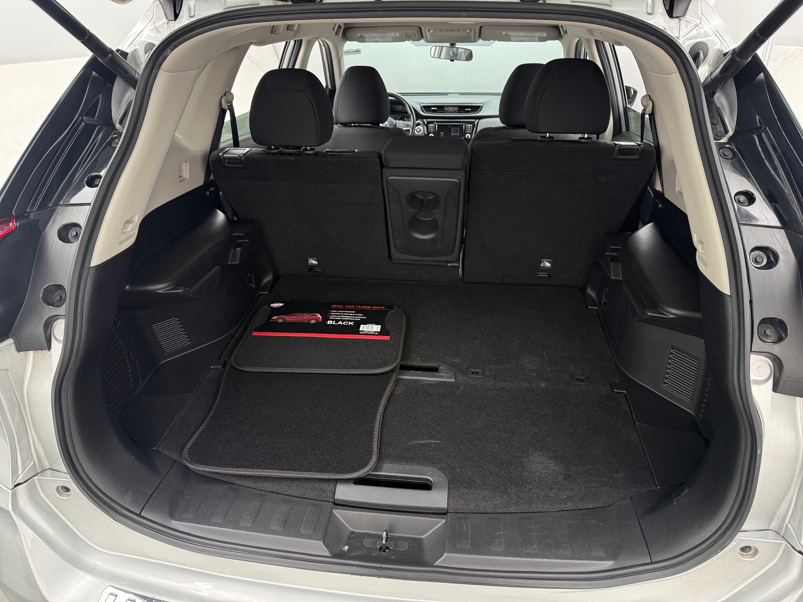 Thumbnail: 2018 Nissan Rogue - 7