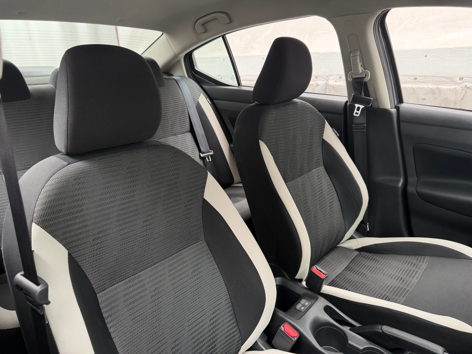 Thumbnail: 2022 Nissan Versa - 2