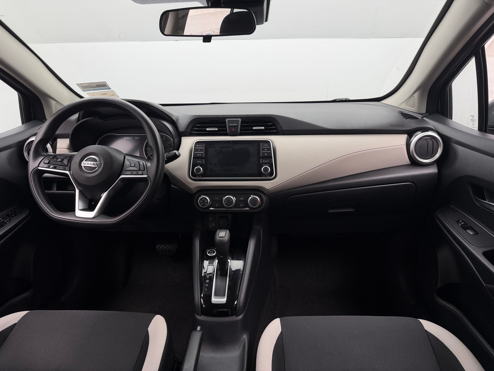 Thumbnail: 2022 Nissan Versa - 3