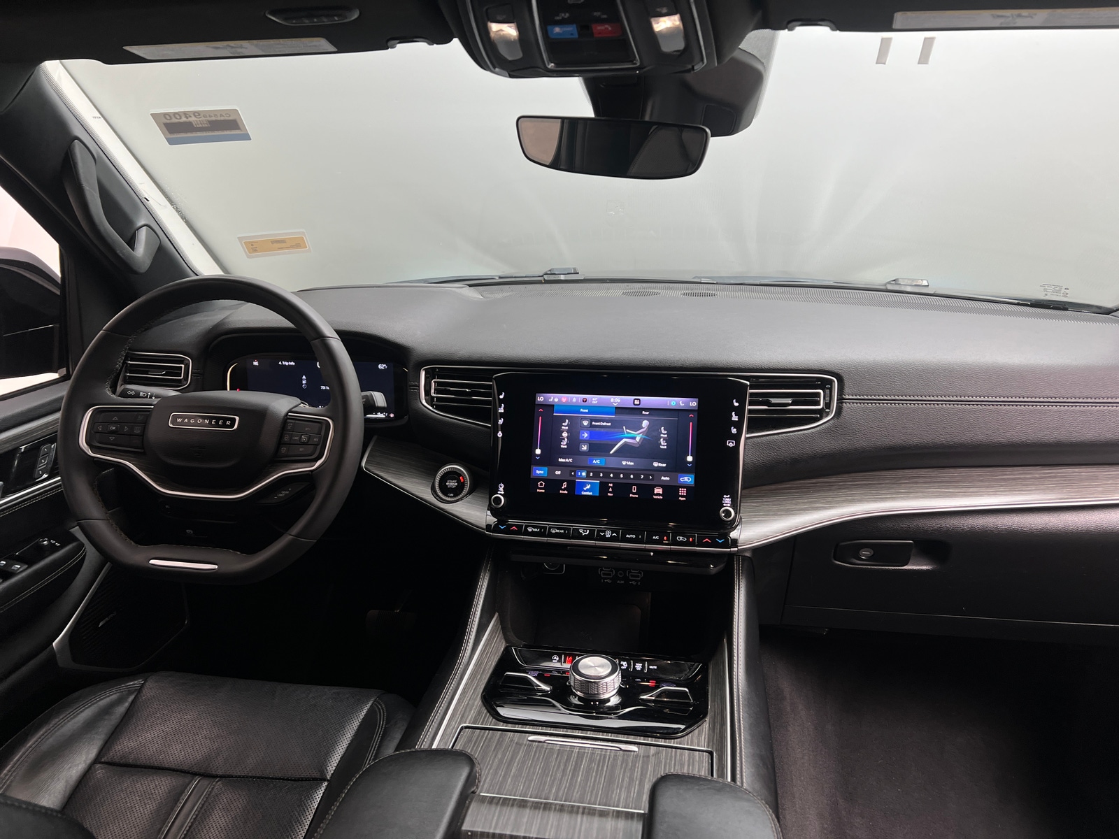 Thumbnail: 2024 Jeep Wagoneer - 2