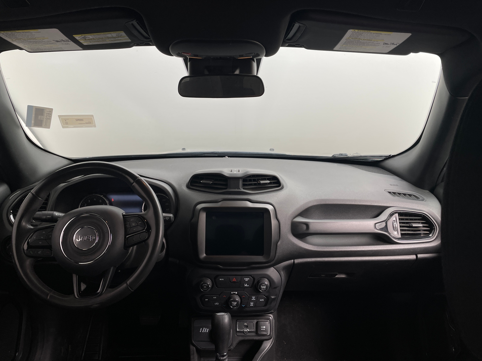 Thumbnail: 2022 Jeep Renegade - 3