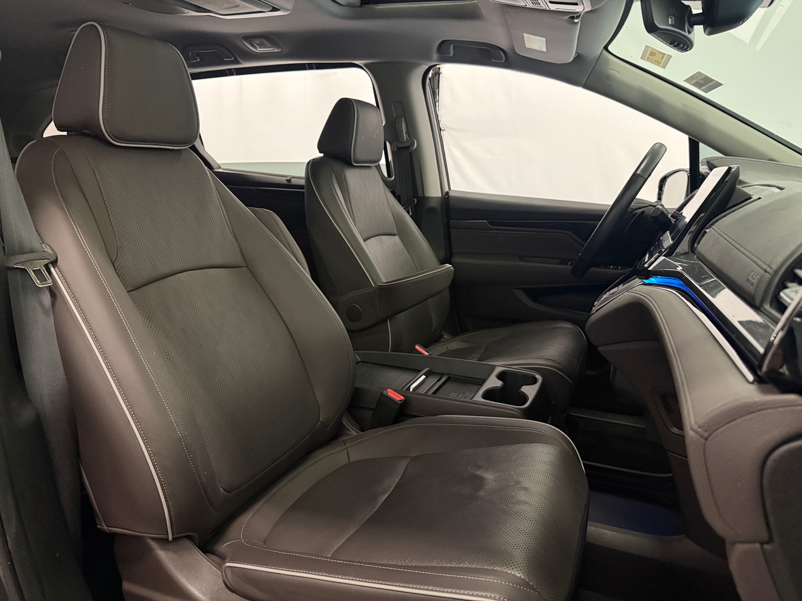 Thumbnail: 2023 Honda Odyssey - 2