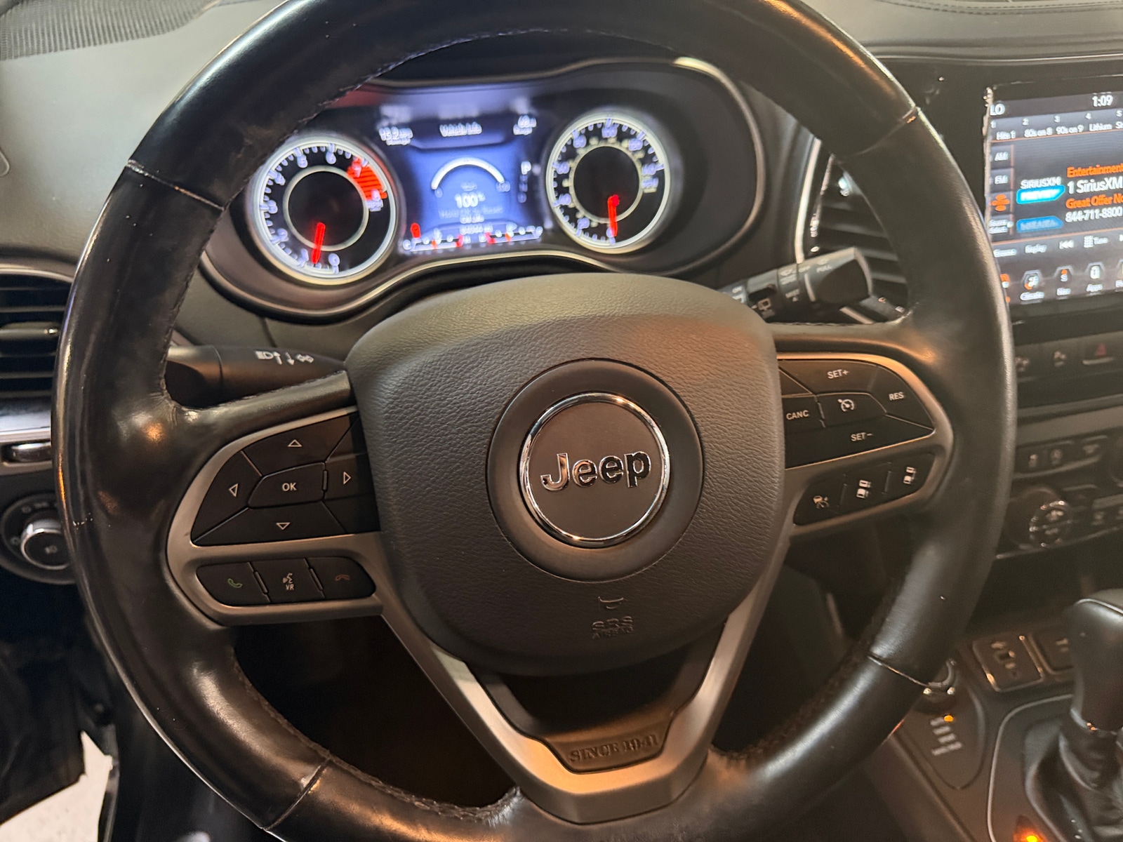 Thumbnail: 2020 Jeep Cherokee - 4