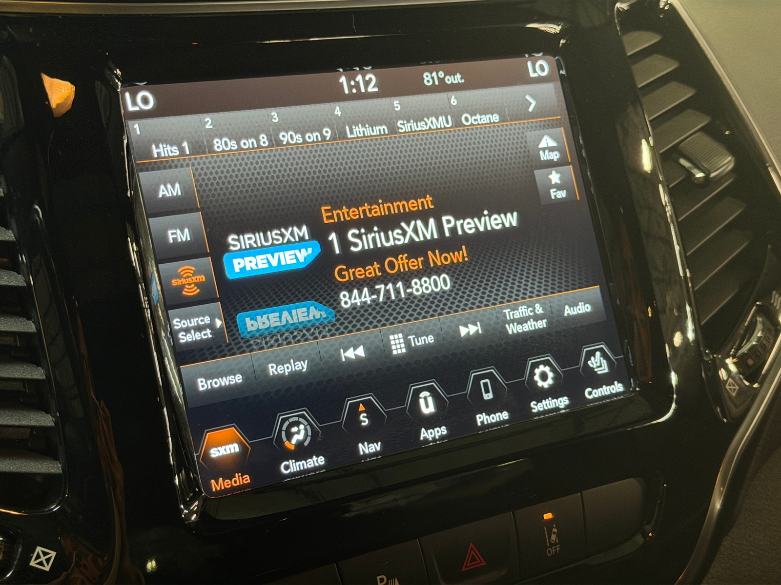 Thumbnail: 2020 Jeep Cherokee - 3