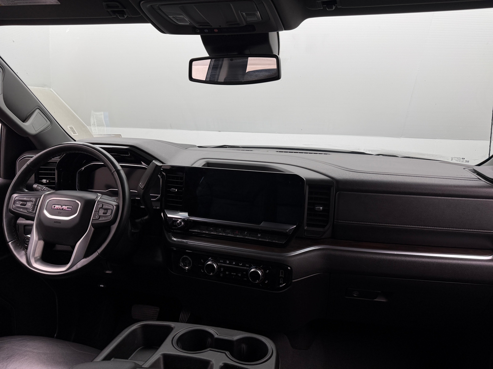 Thumbnail: 2024 GMC Sierra 1500 - 2