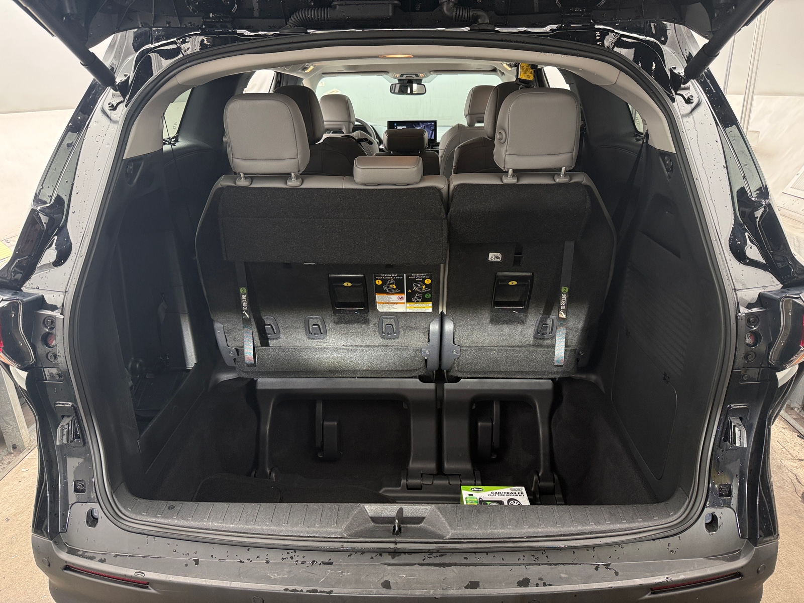 Thumbnail: 2026 Toyota Sienna - 6