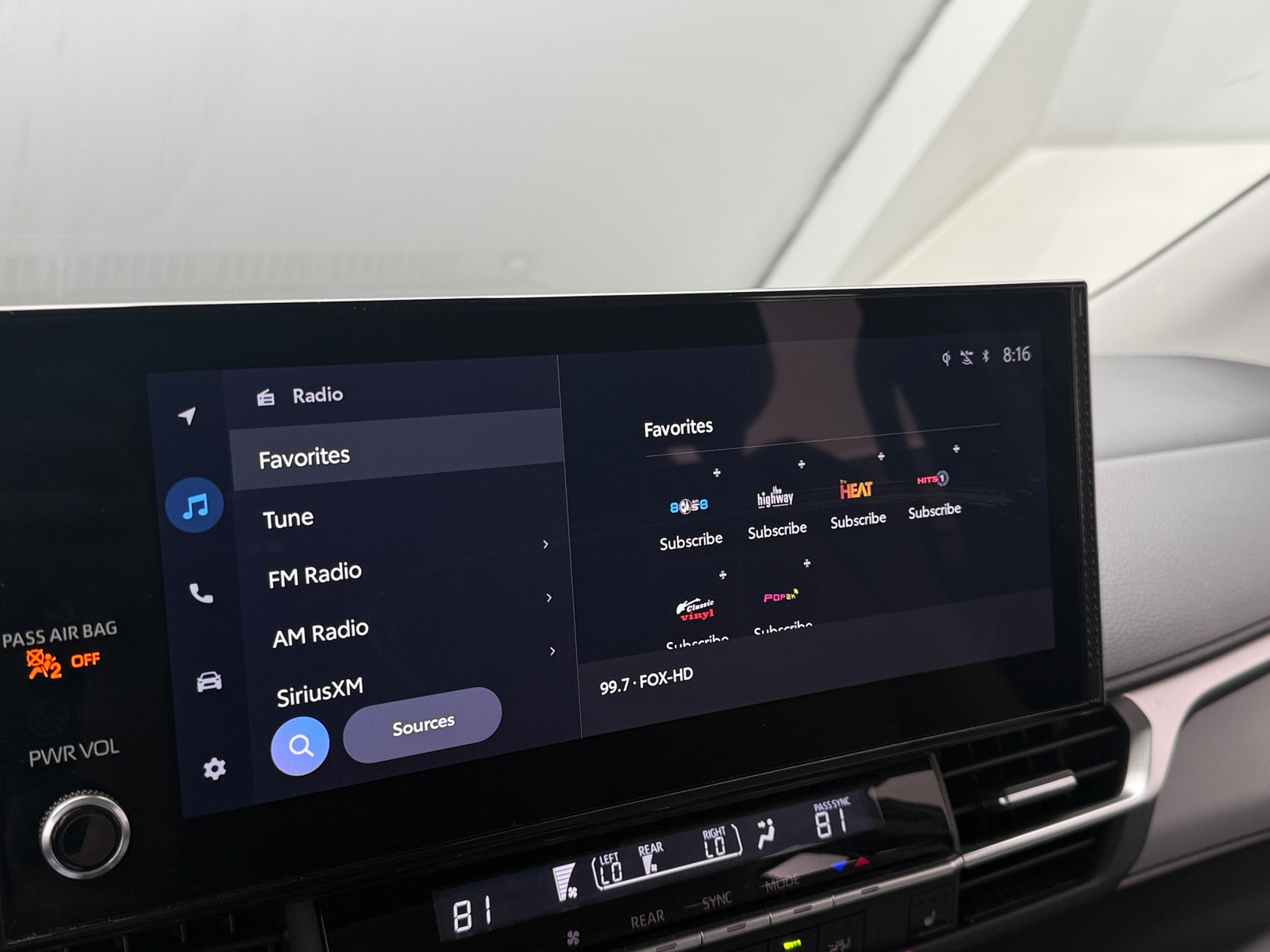 Thumbnail: 2026 Toyota Sienna - 3