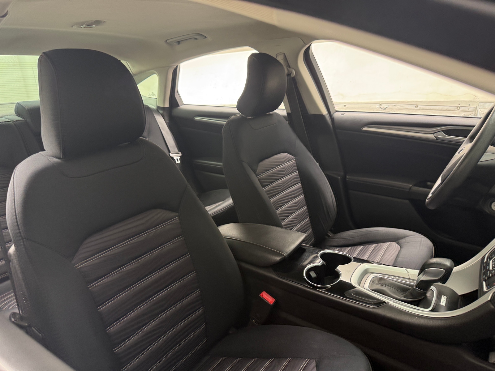 Thumbnail: 2016 Ford Fusion - 2