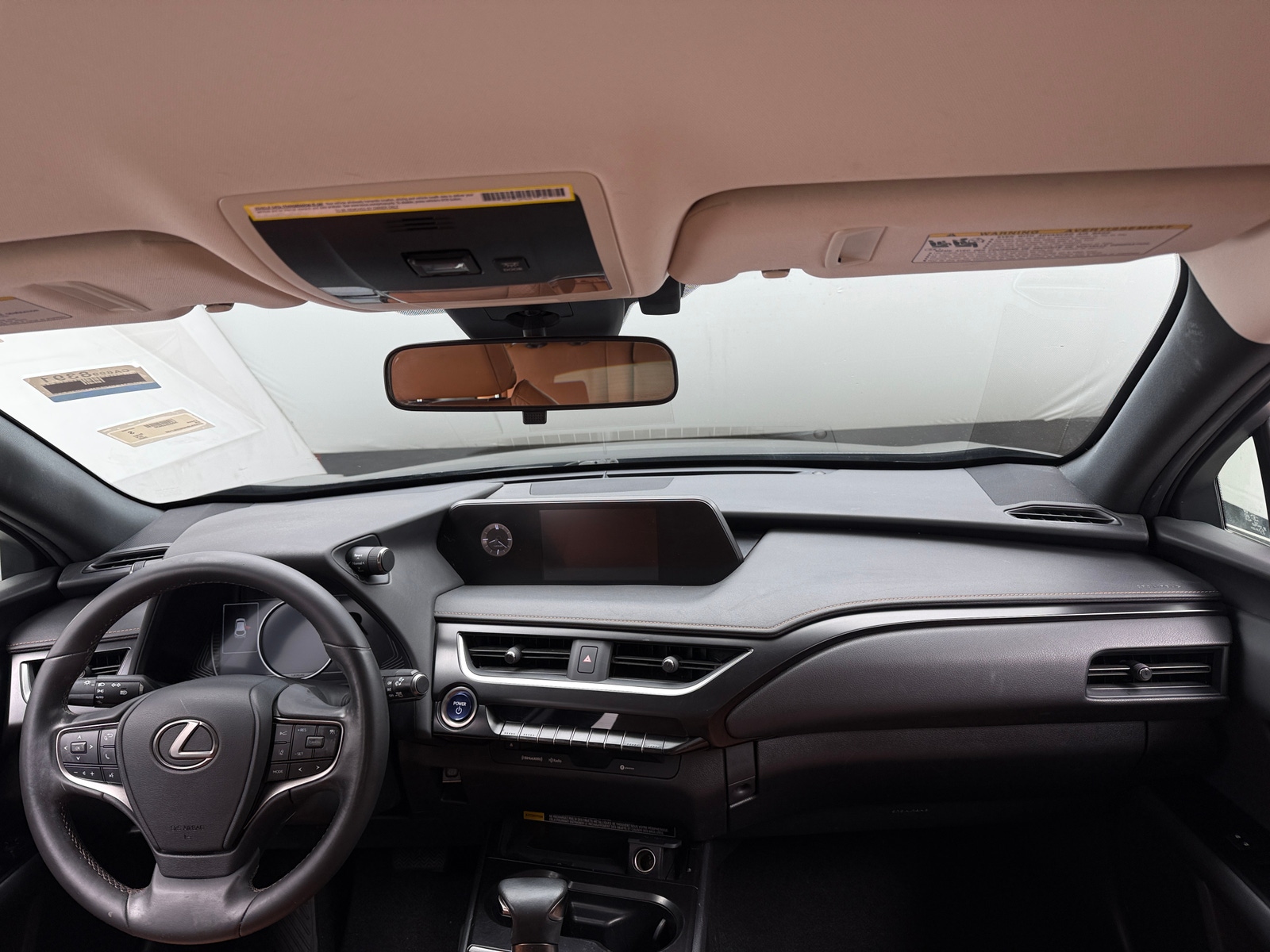 Thumbnail: 2022 Lexus UX - 2