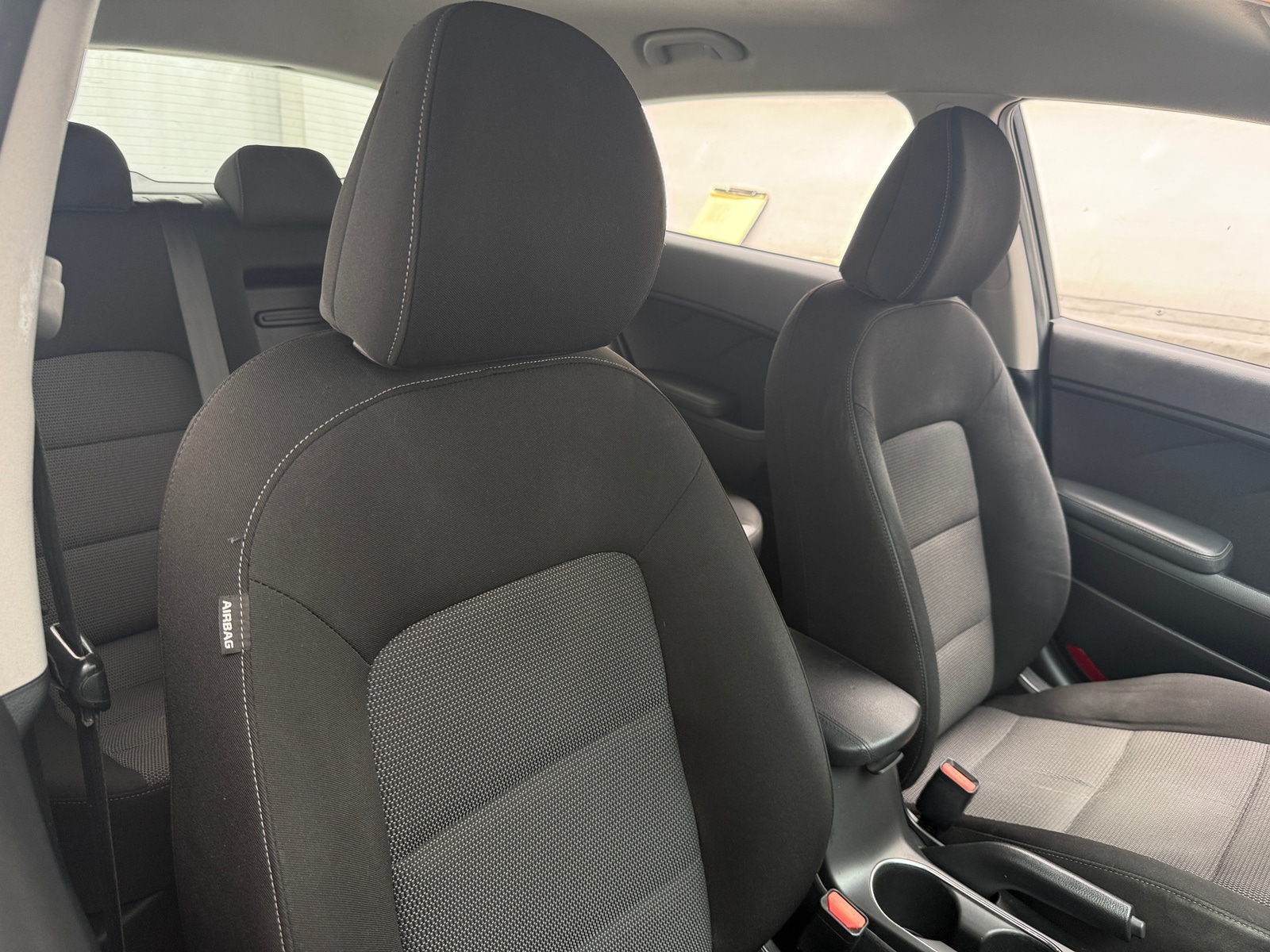 Thumbnail: 2017 Kia Forte - 2