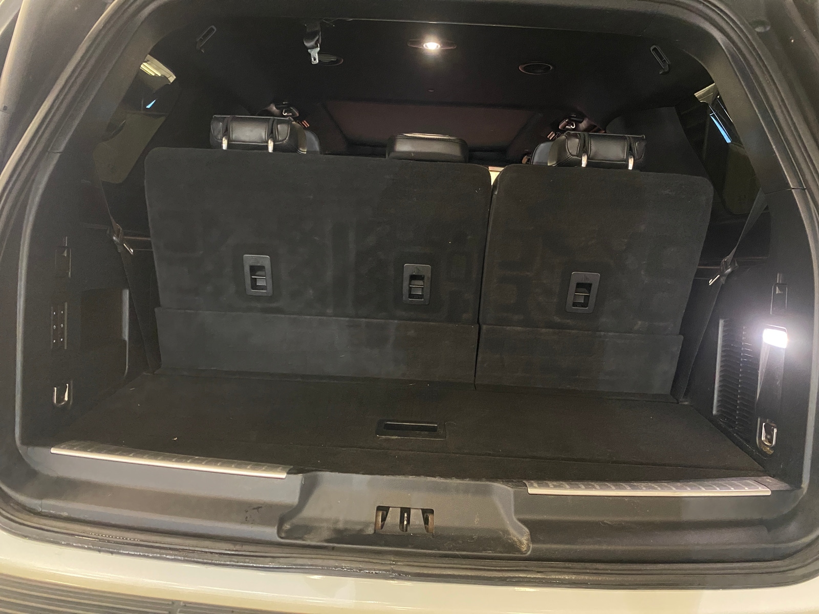 Thumbnail: 2021 Lincoln Navigator - 6