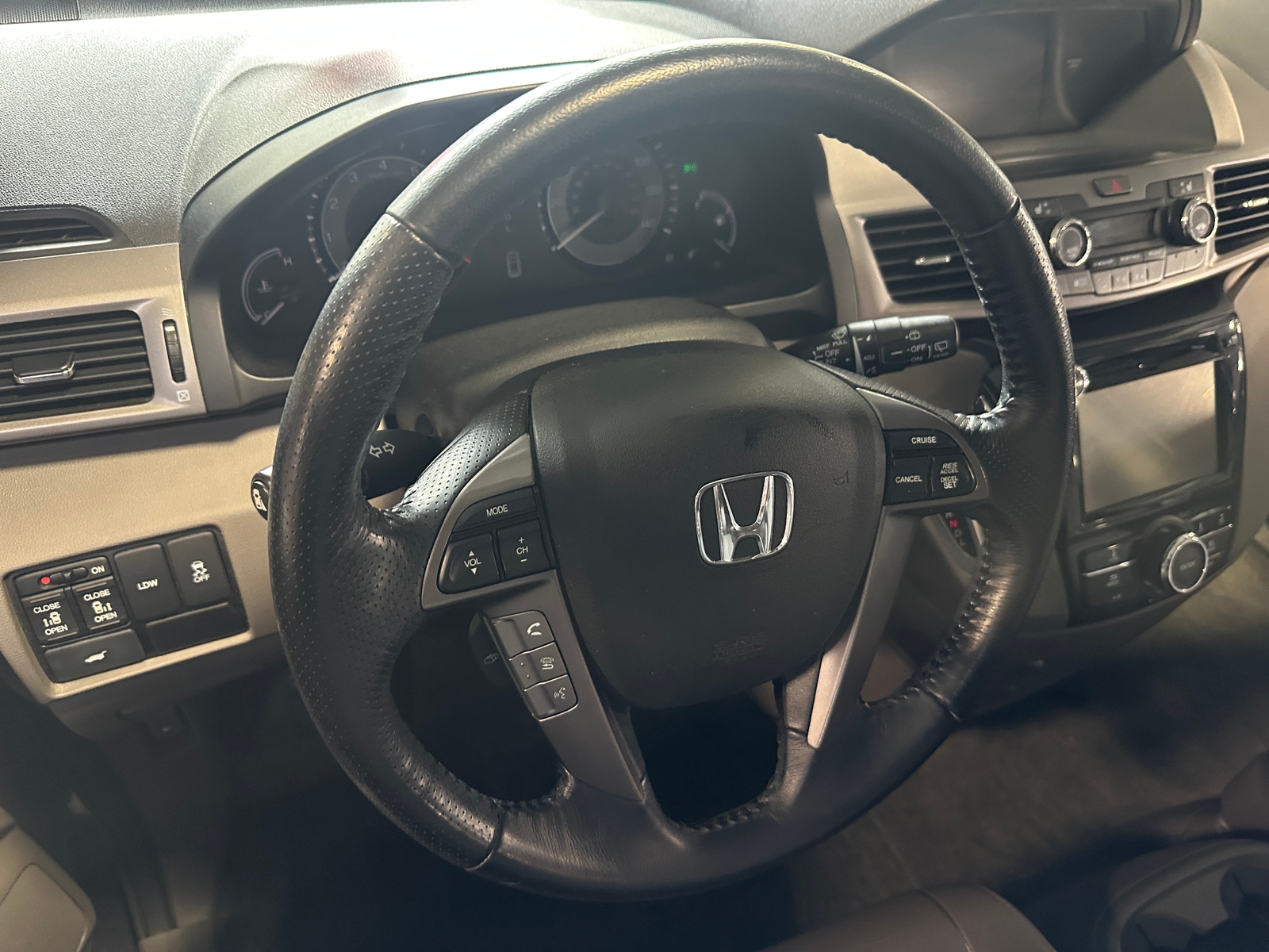 Thumbnail: 2017 Honda Odyssey - 5