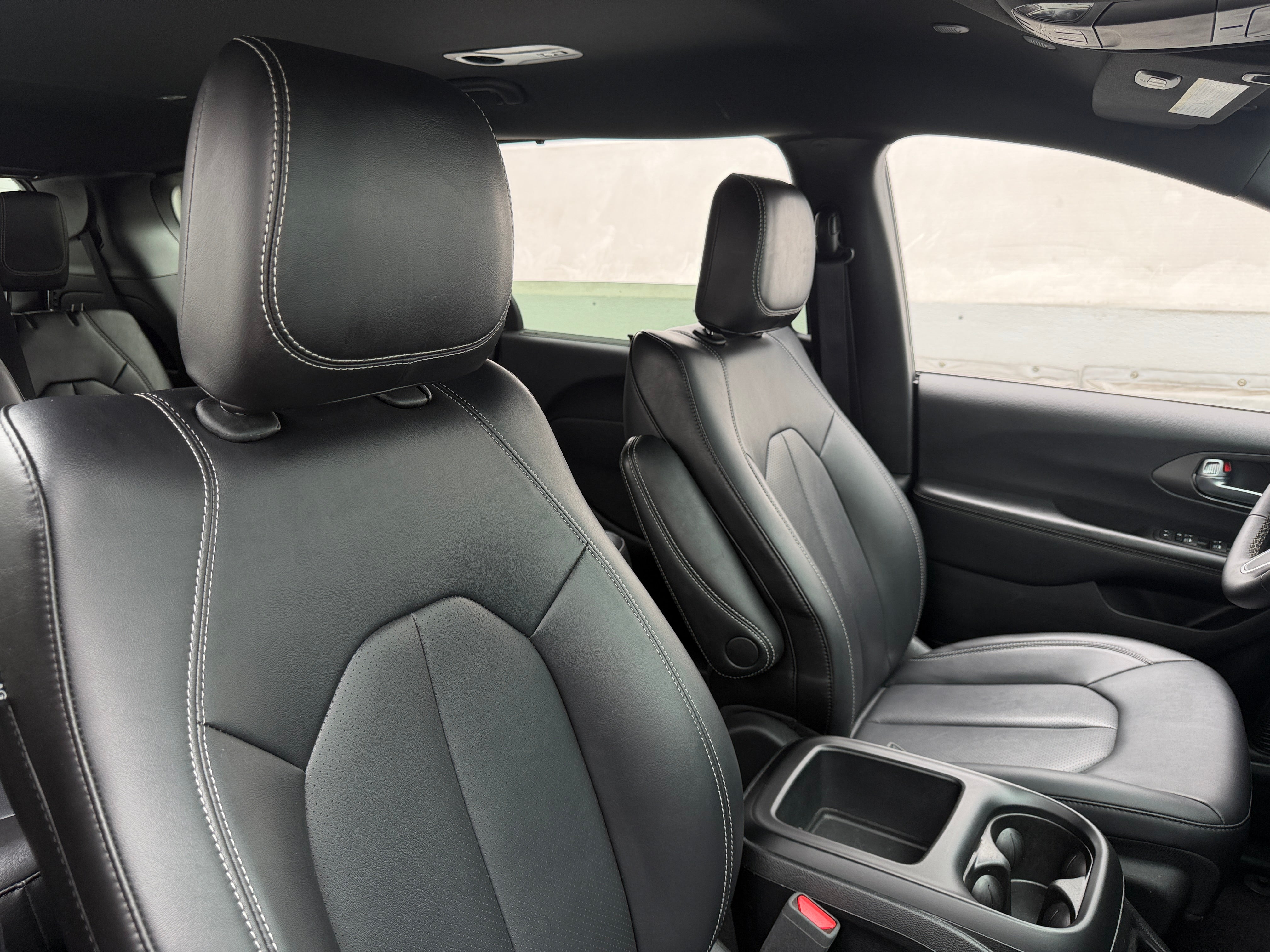 2025 Chrysler Pacifica