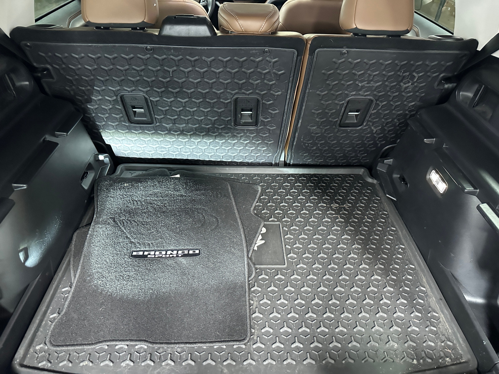 Thumbnail: 2022 Ford Bronco Sport - 7