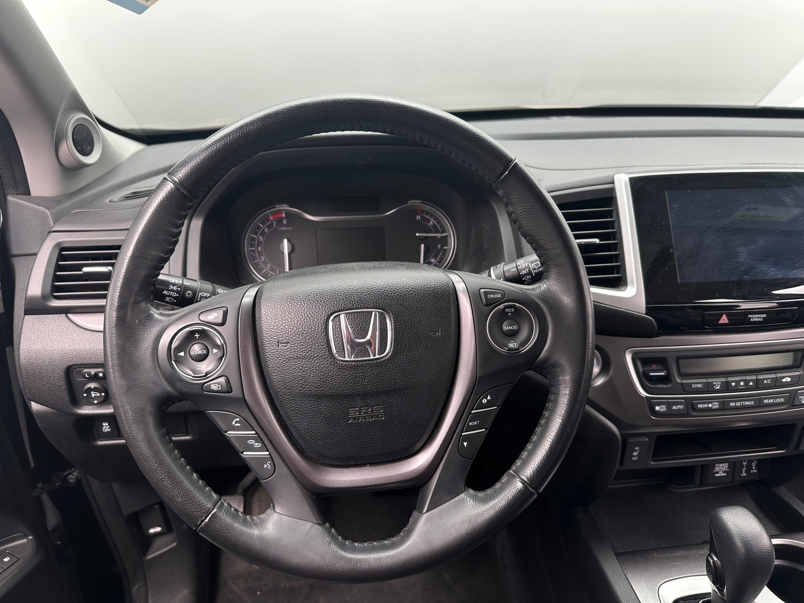 Thumbnail: 2018 Honda Pilot - 5