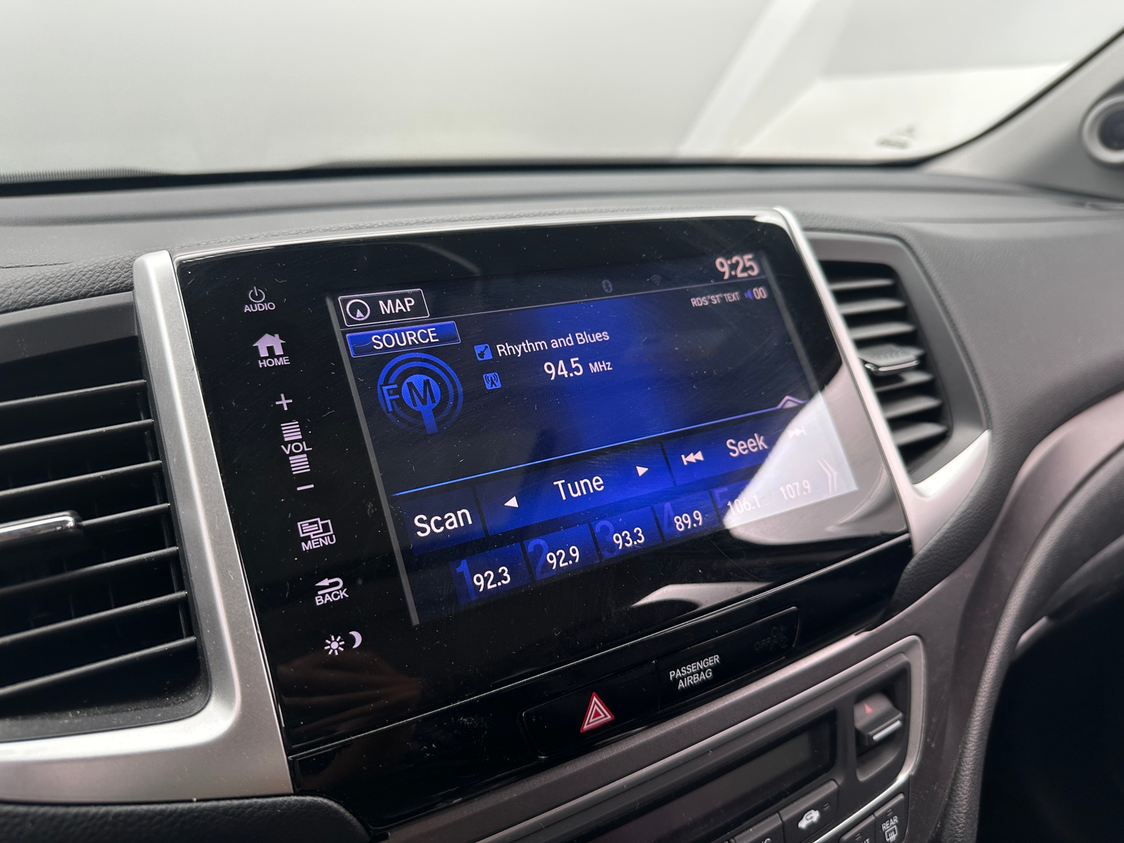 Thumbnail: 2018 Honda Pilot - 4