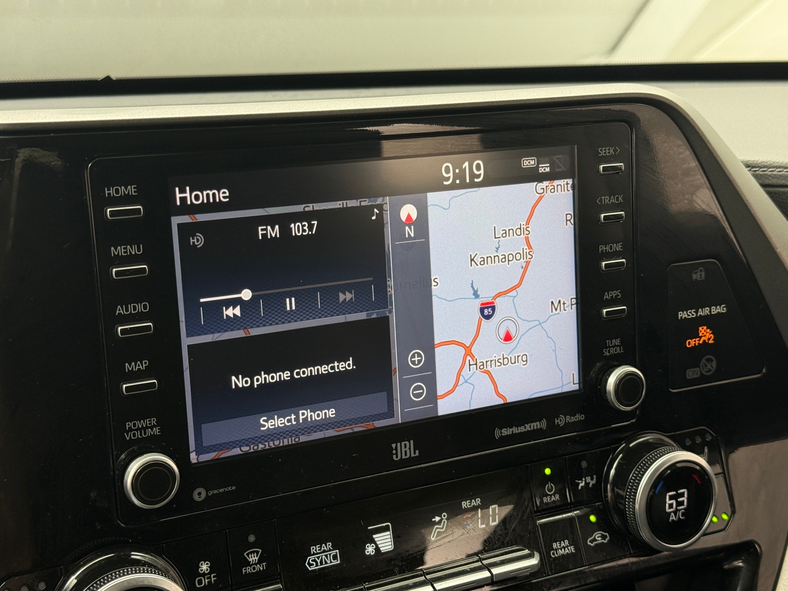 Thumbnail: 2021 Toyota Highlander - 4