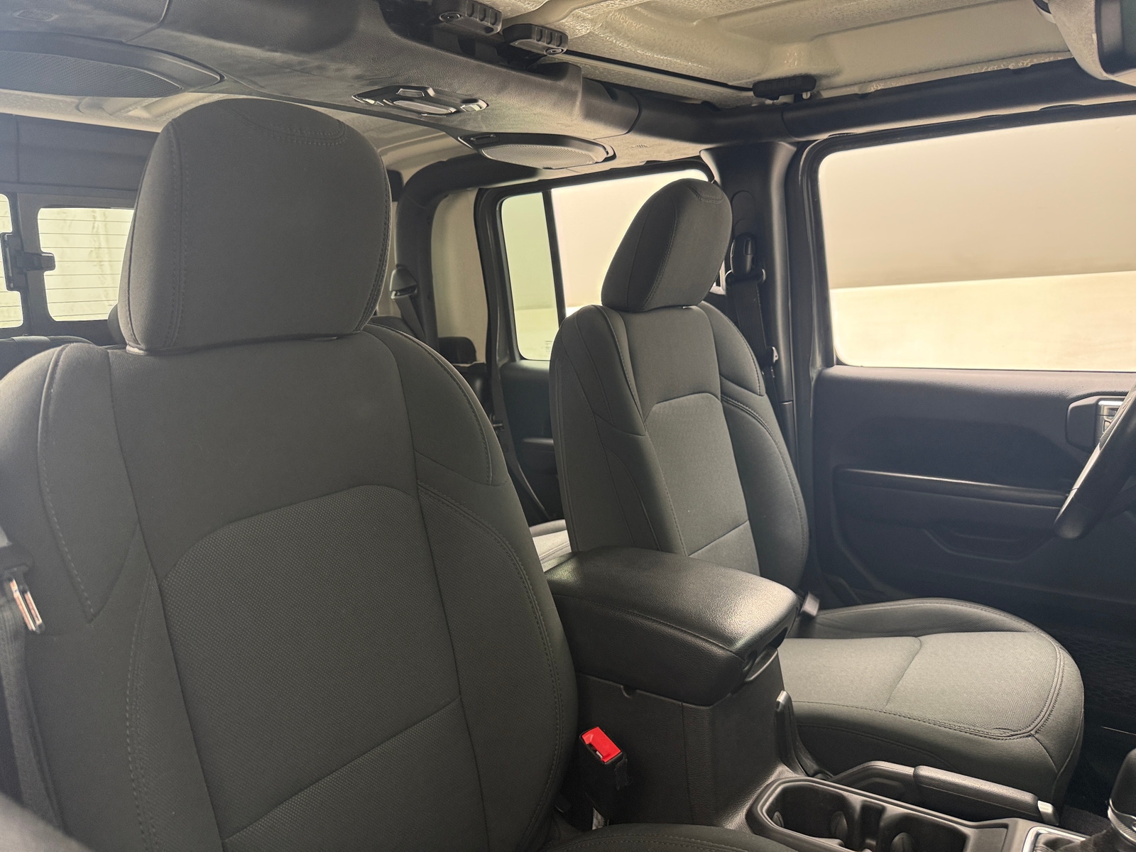 Thumbnail: 2021 Jeep Gladiator - 2