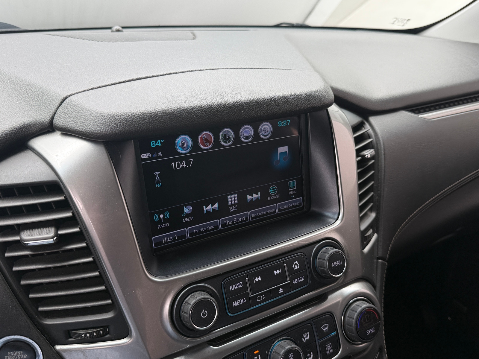 Thumbnail: 2018 Chevrolet Tahoe - 3
