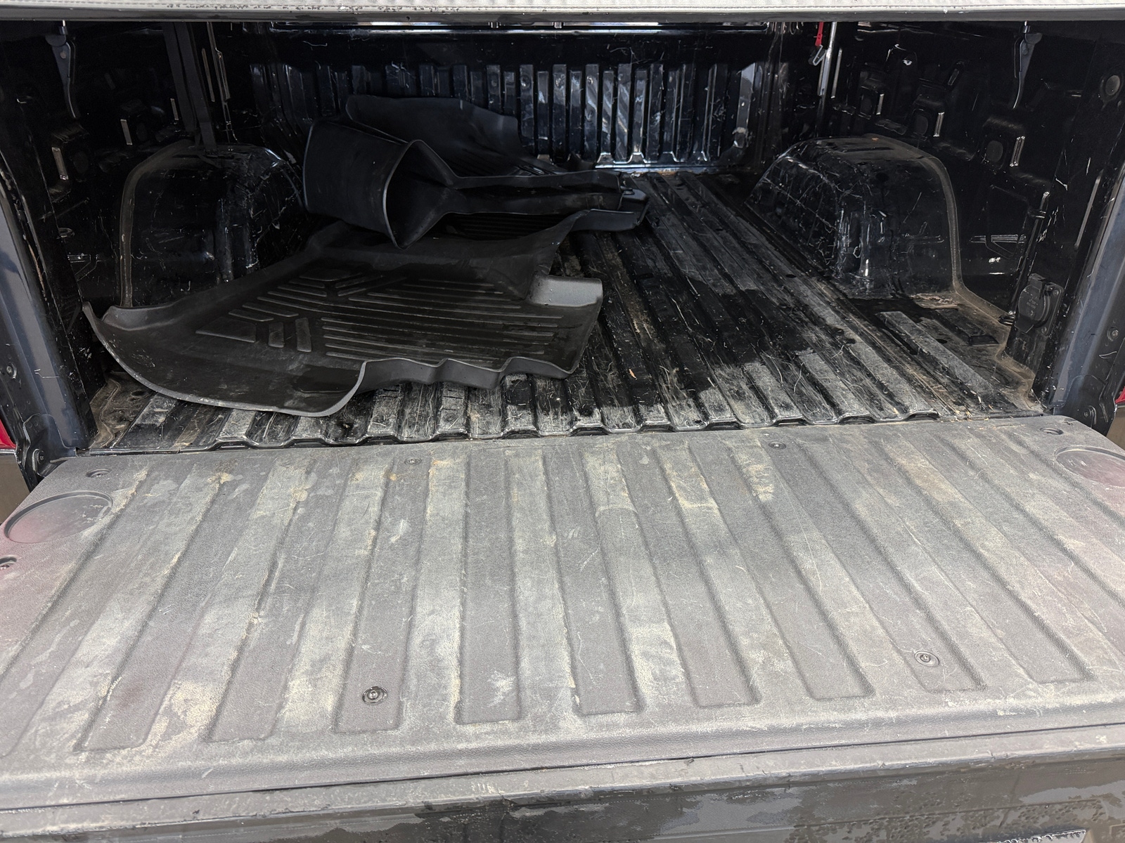 Thumbnail: 2020 Chevrolet Silverado 1500 - 7