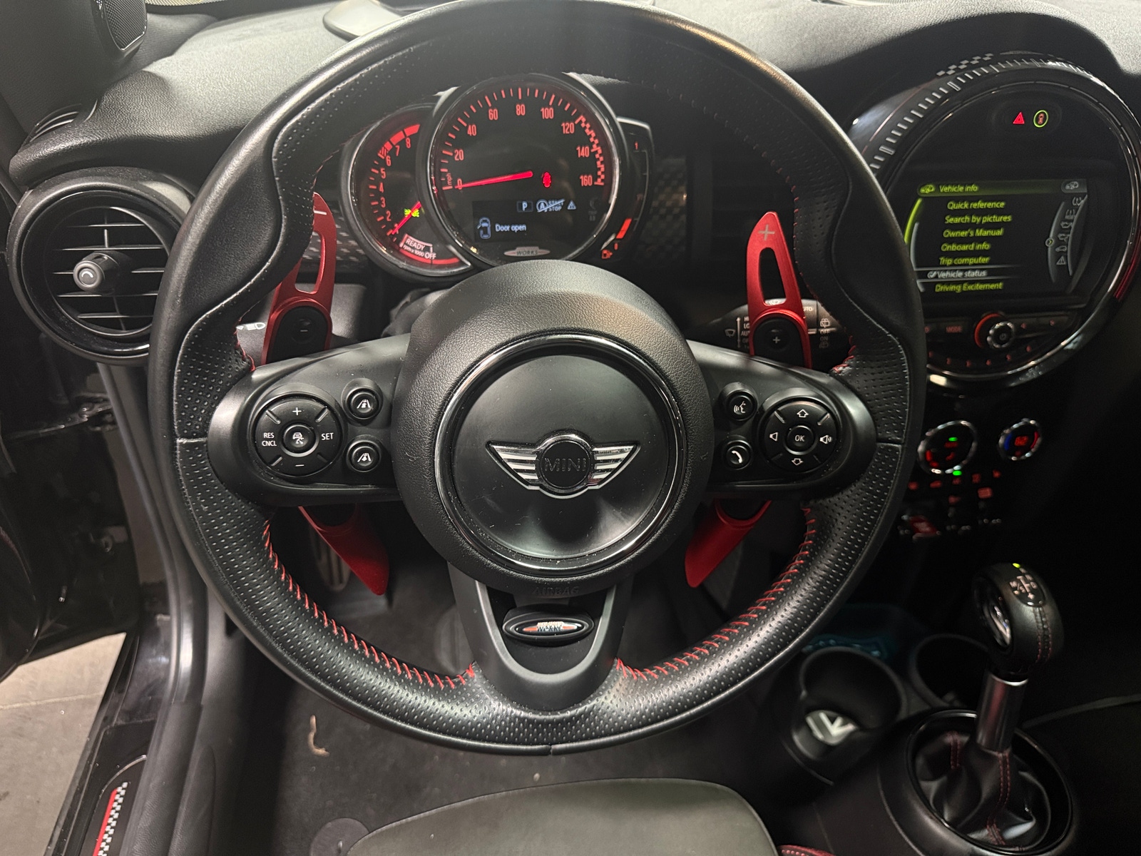 Thumbnail: 2018 MINI Cooper Hardtop - 5