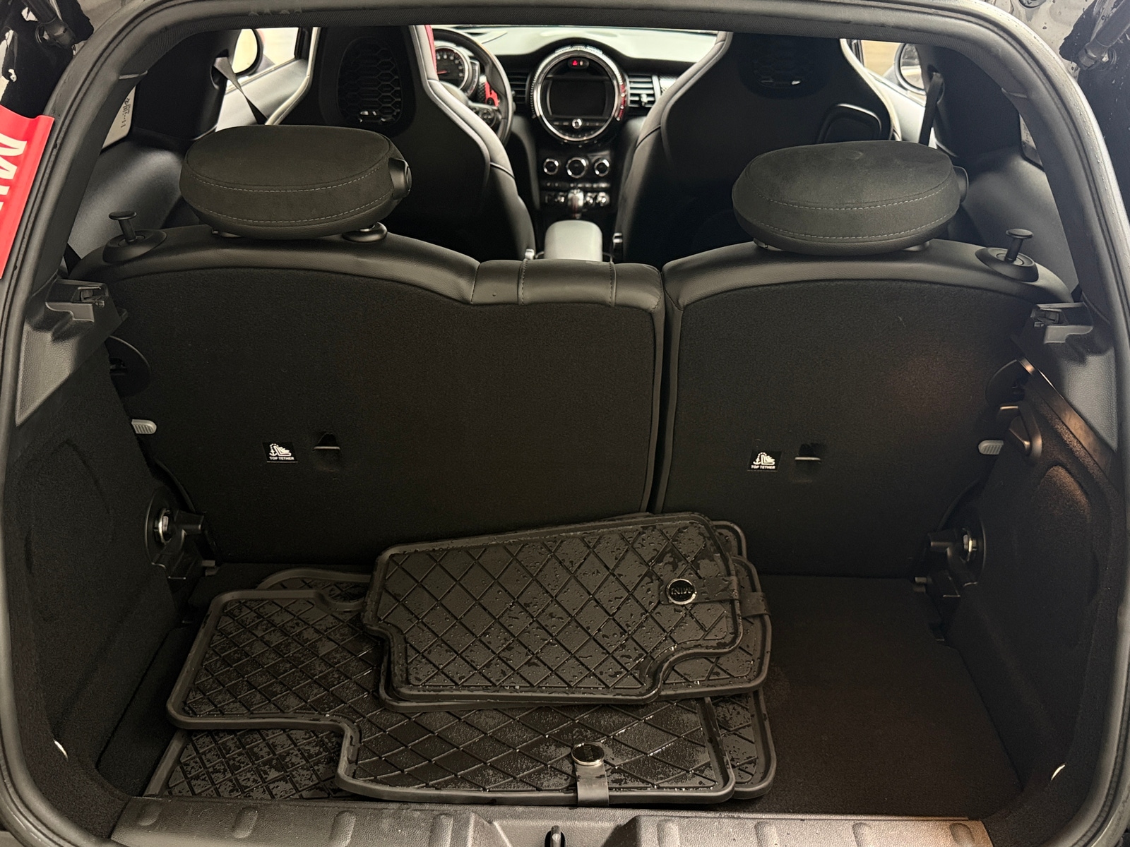 Thumbnail: 2018 MINI Cooper Hardtop - 7