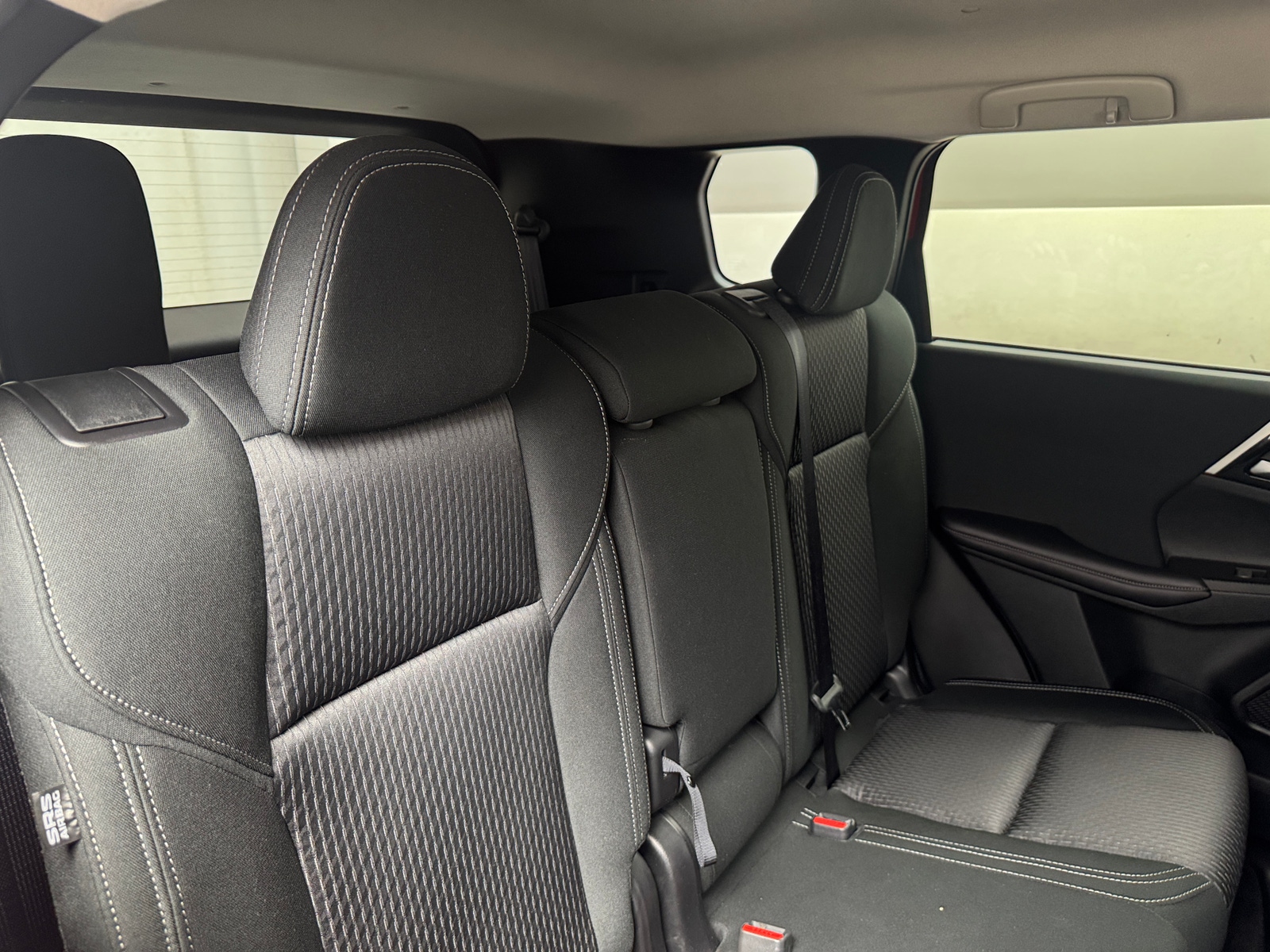 Thumbnail: 2025 Mitsubishi Outlander - 6