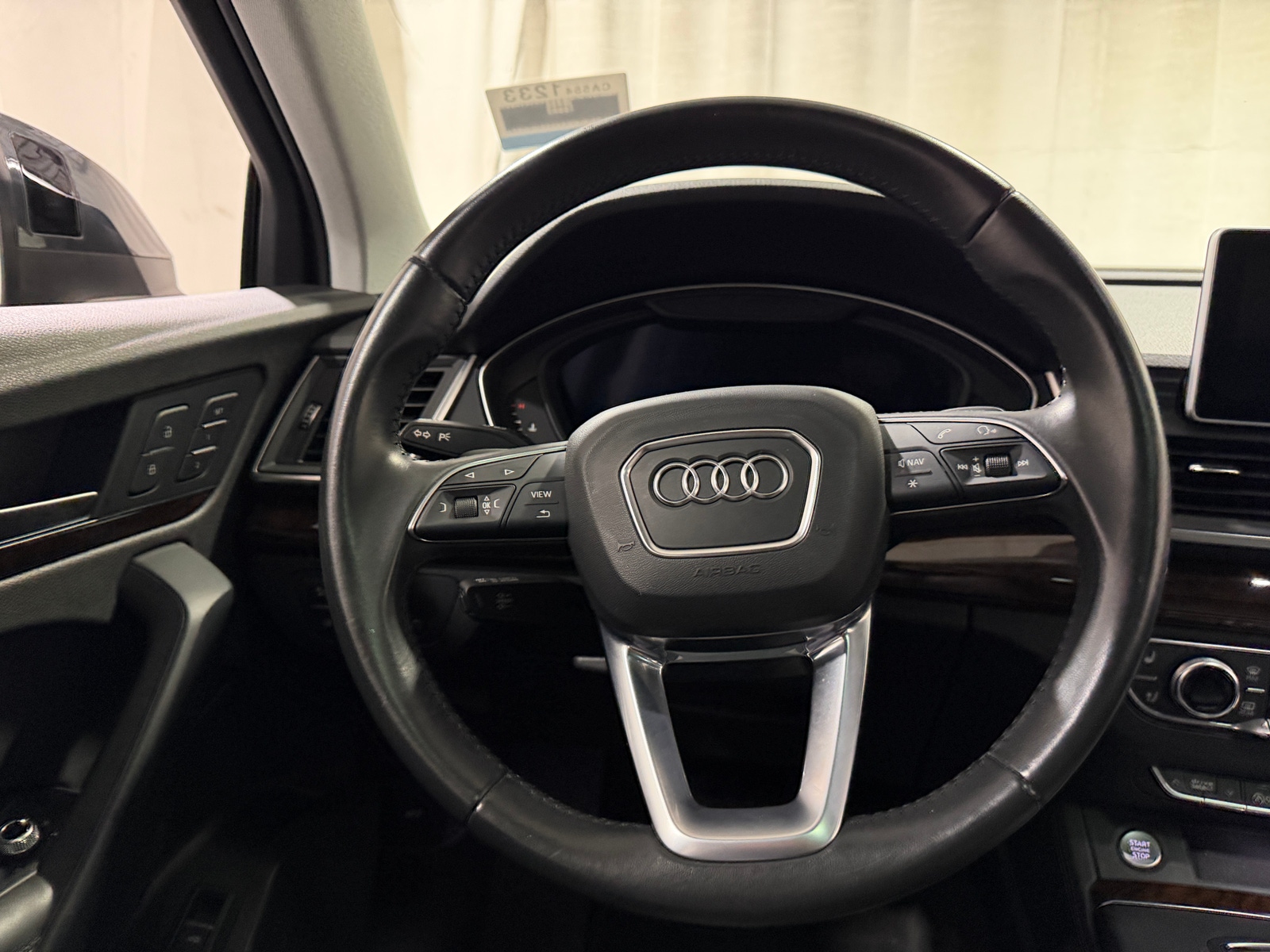 Thumbnail: 2020 Audi Q5 - 4
