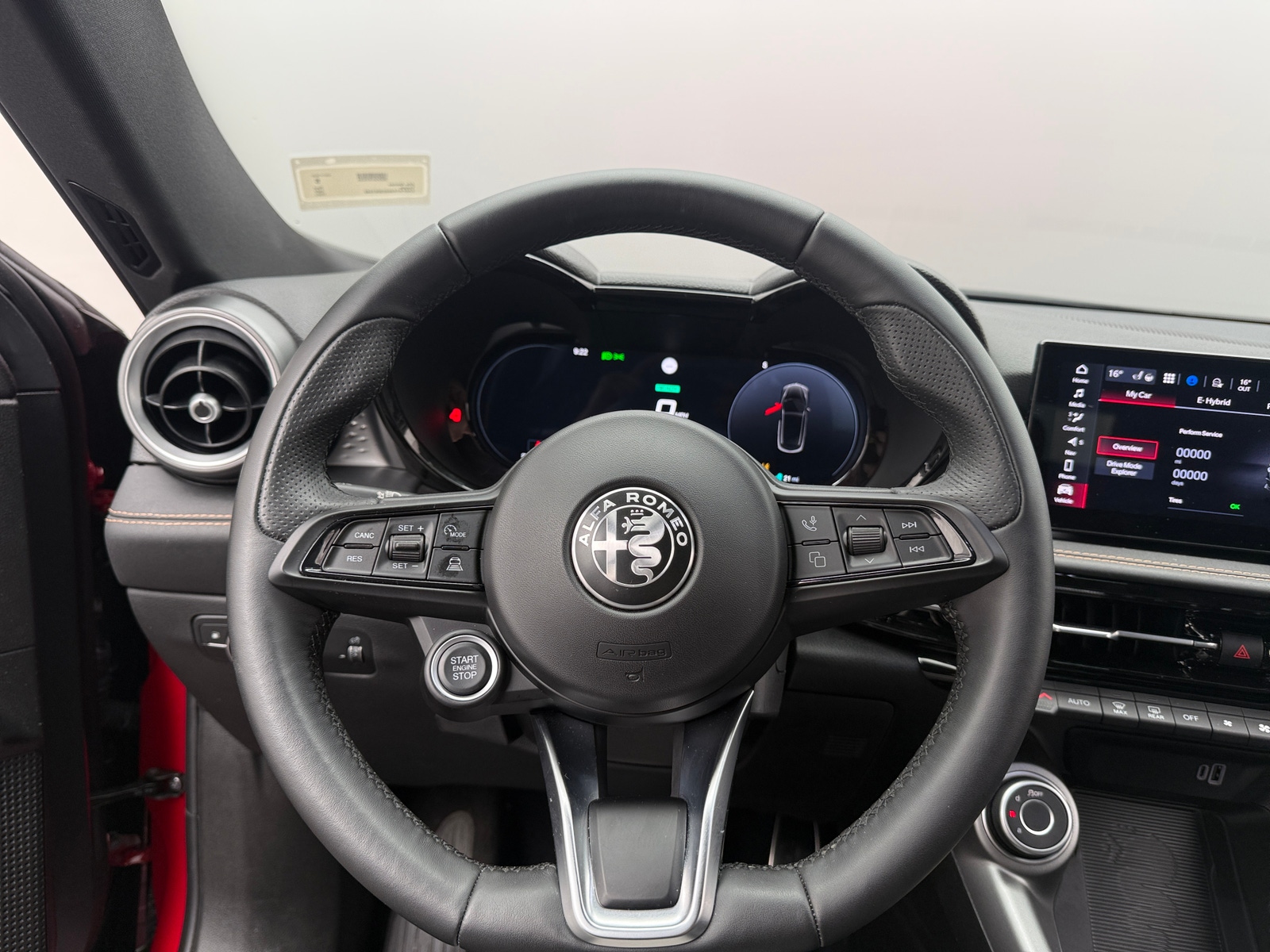 Thumbnail: 2025 Alfa Romeo Tonale - 5