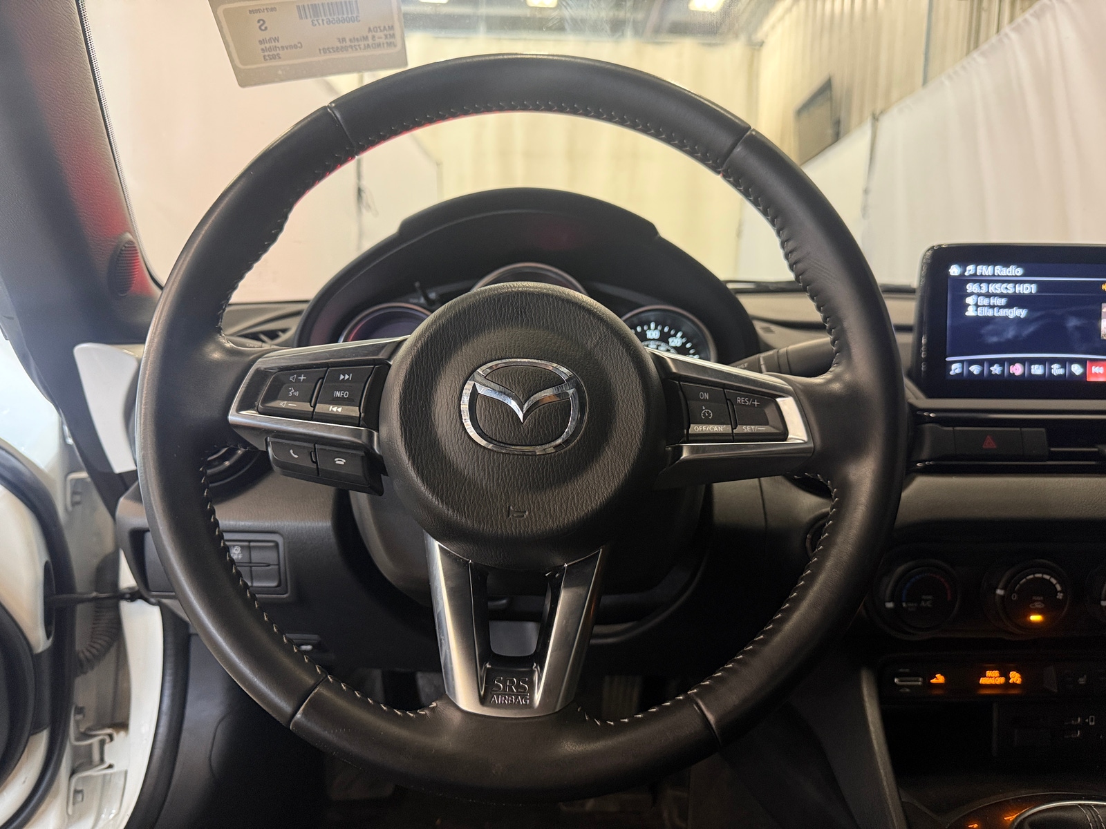 Thumbnail: 2023 Mazda MX-5 Miata - 4