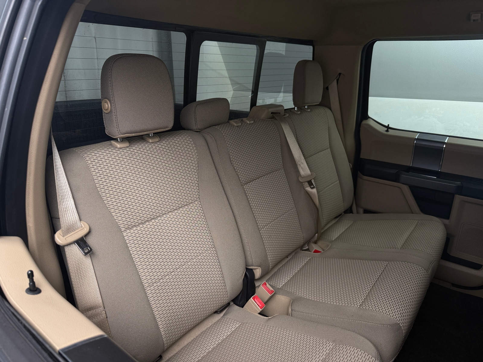 Thumbnail: 2018 Ford Econoline - 6