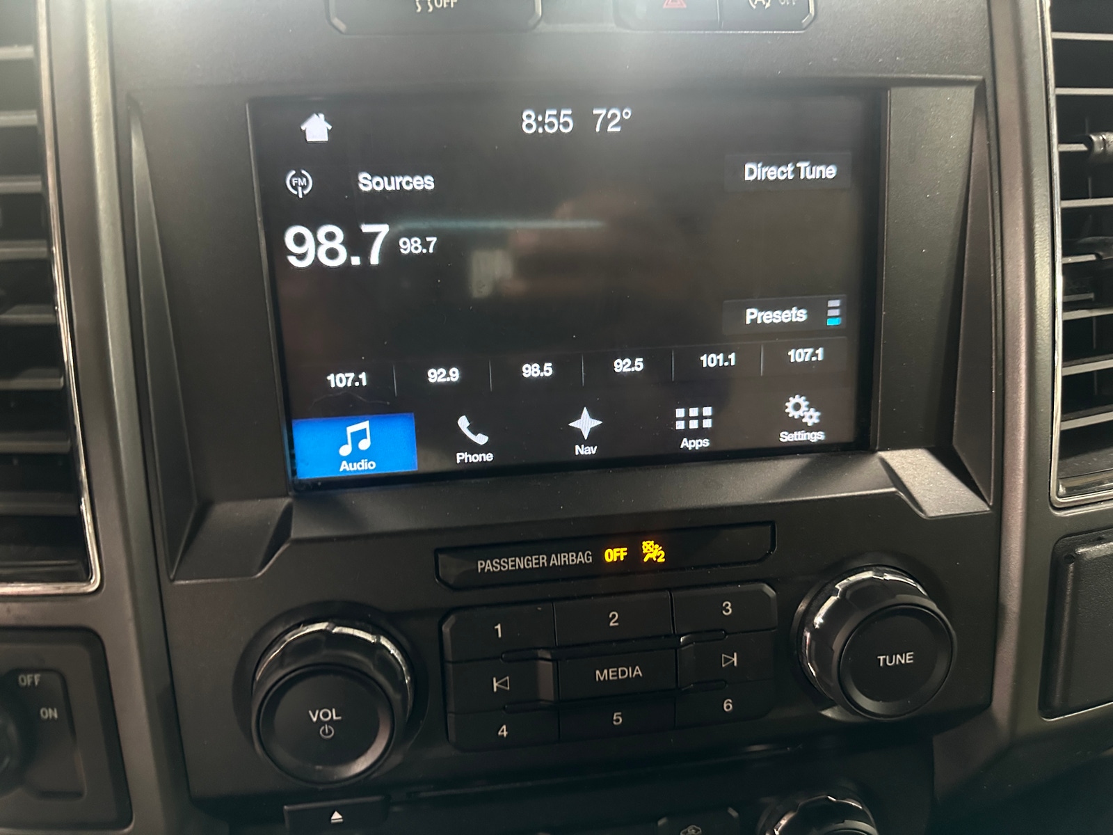 Thumbnail: 2018 Ford Econoline - 4