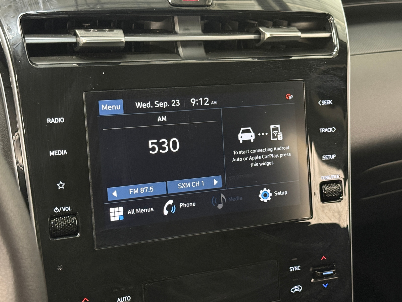 Thumbnail: 2024 Hyundai Tucson - 4